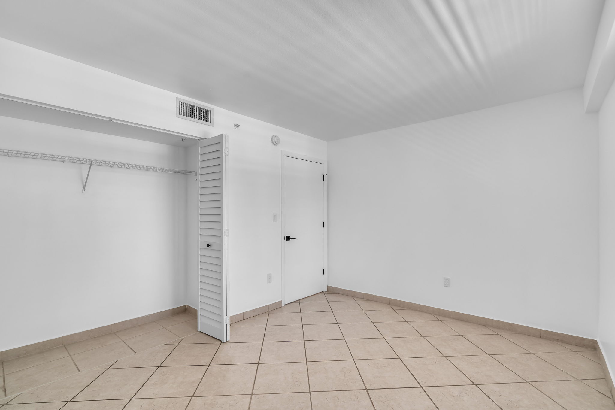 1401 Bay Road Miami Beach FL 33139