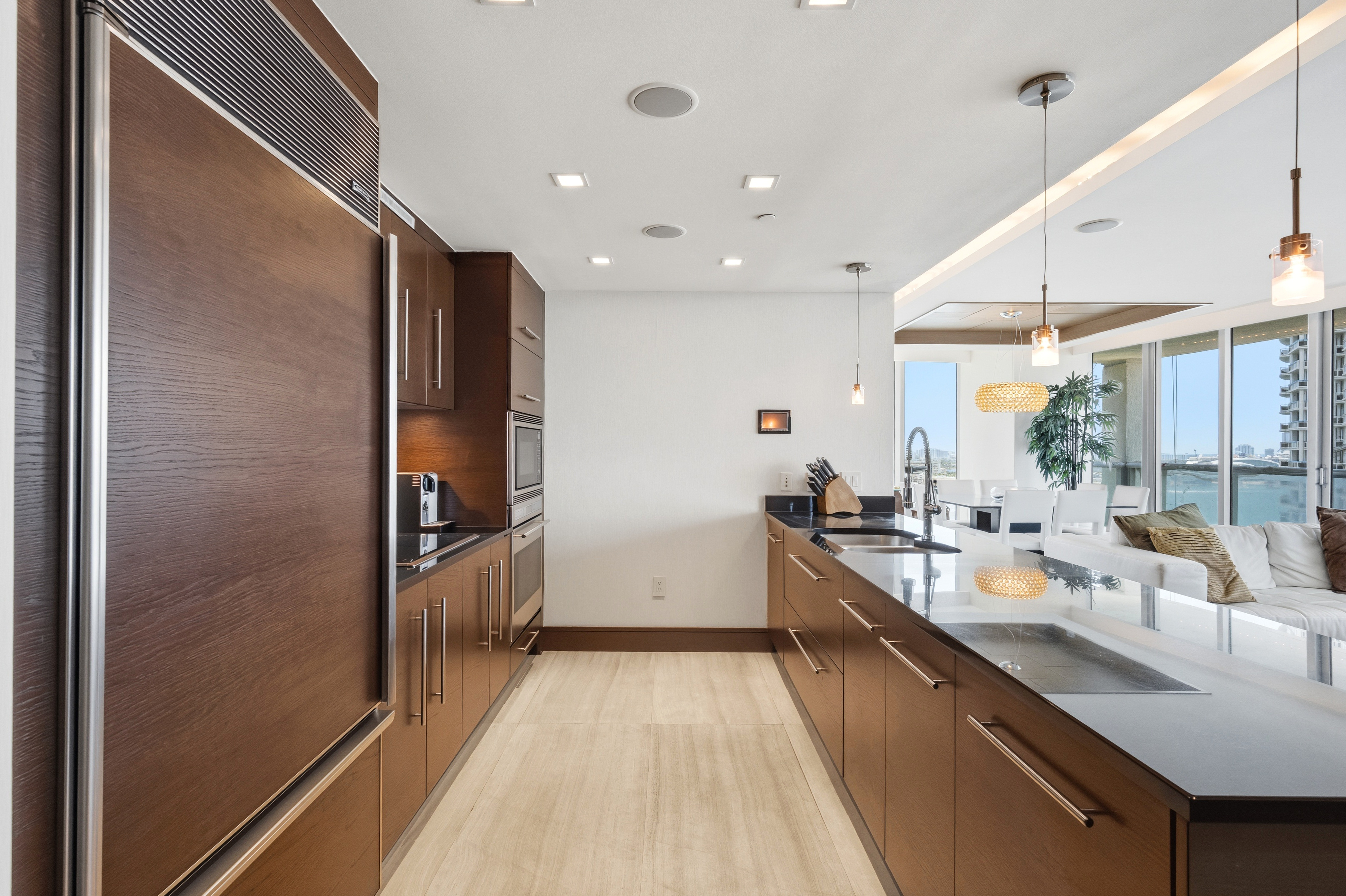465 Brickell Avenue Miami FL 33131