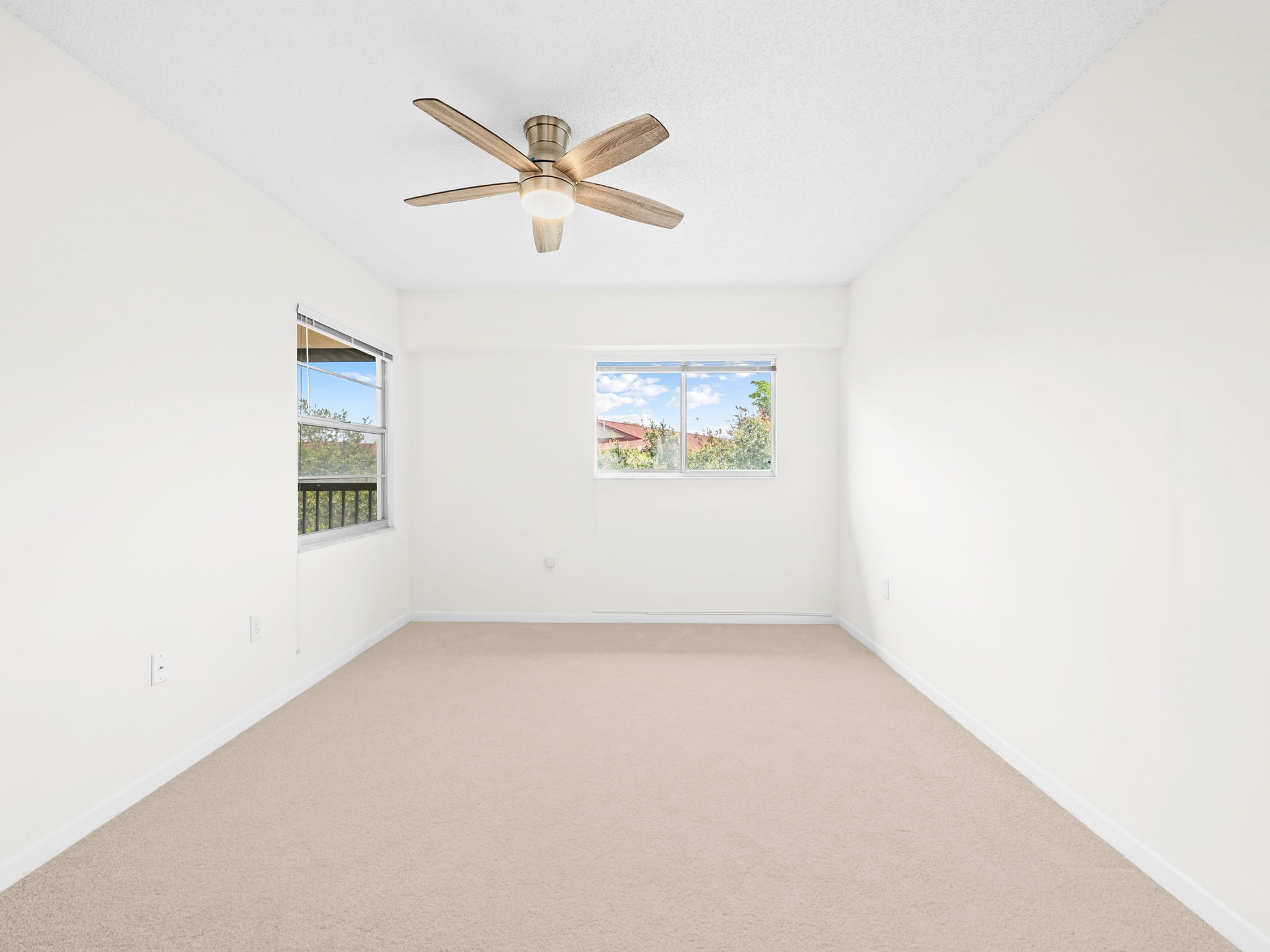 1501 SW 131st Way Pembroke Pines FL 33027