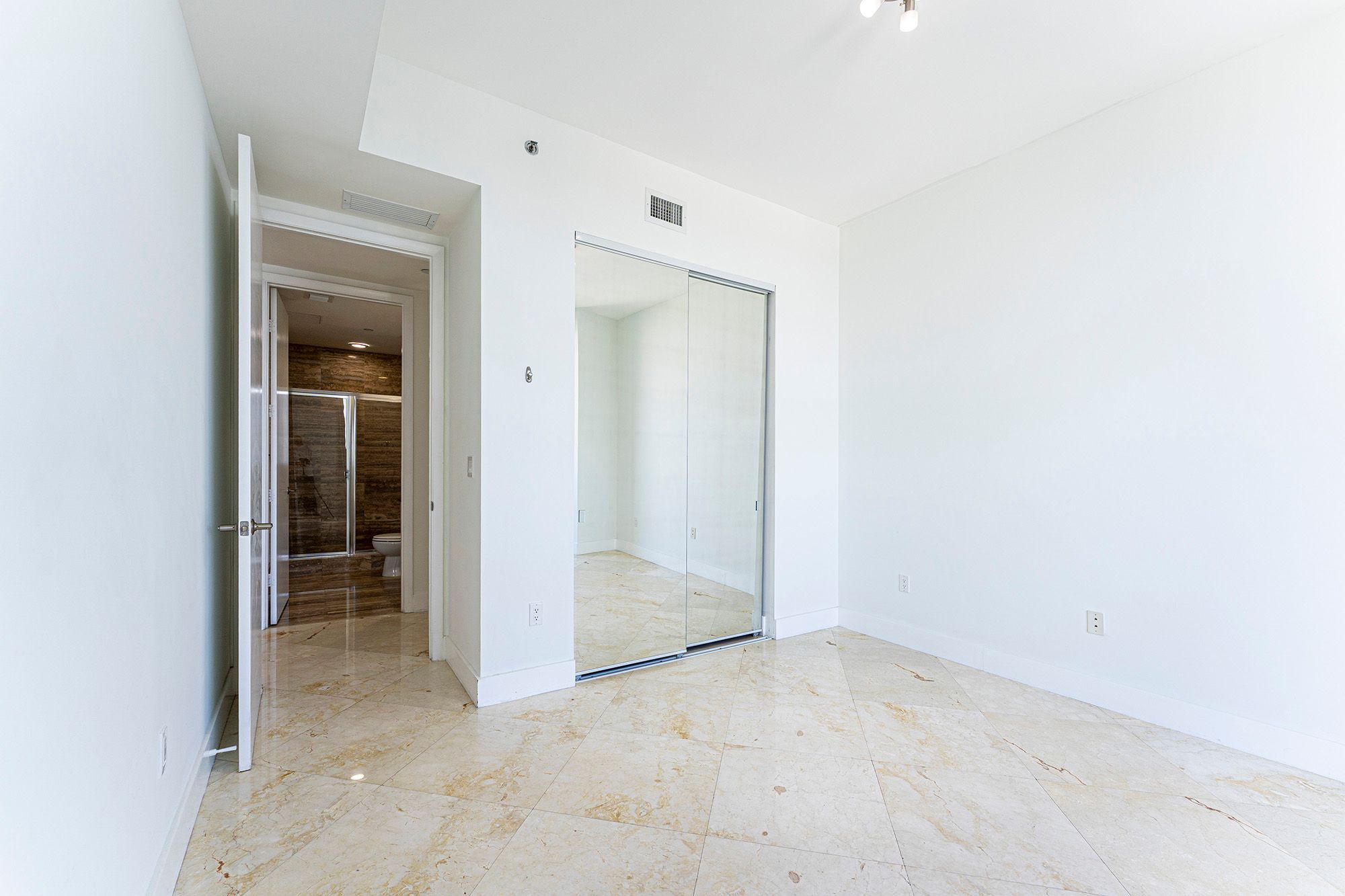 15901 Collins Avenue Sunny Isles Beach FL 33160
