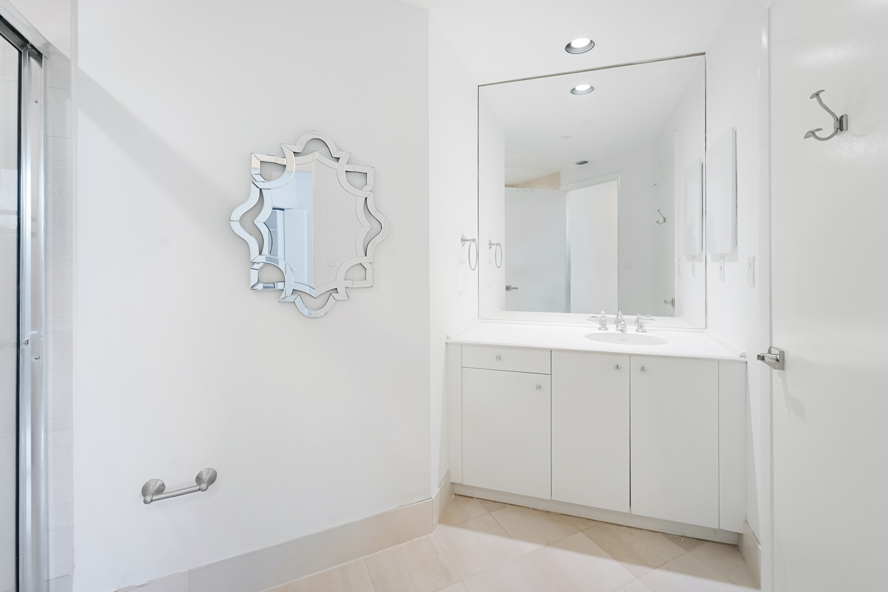 300 S Pointe Drive Miami Beach FL 33139
