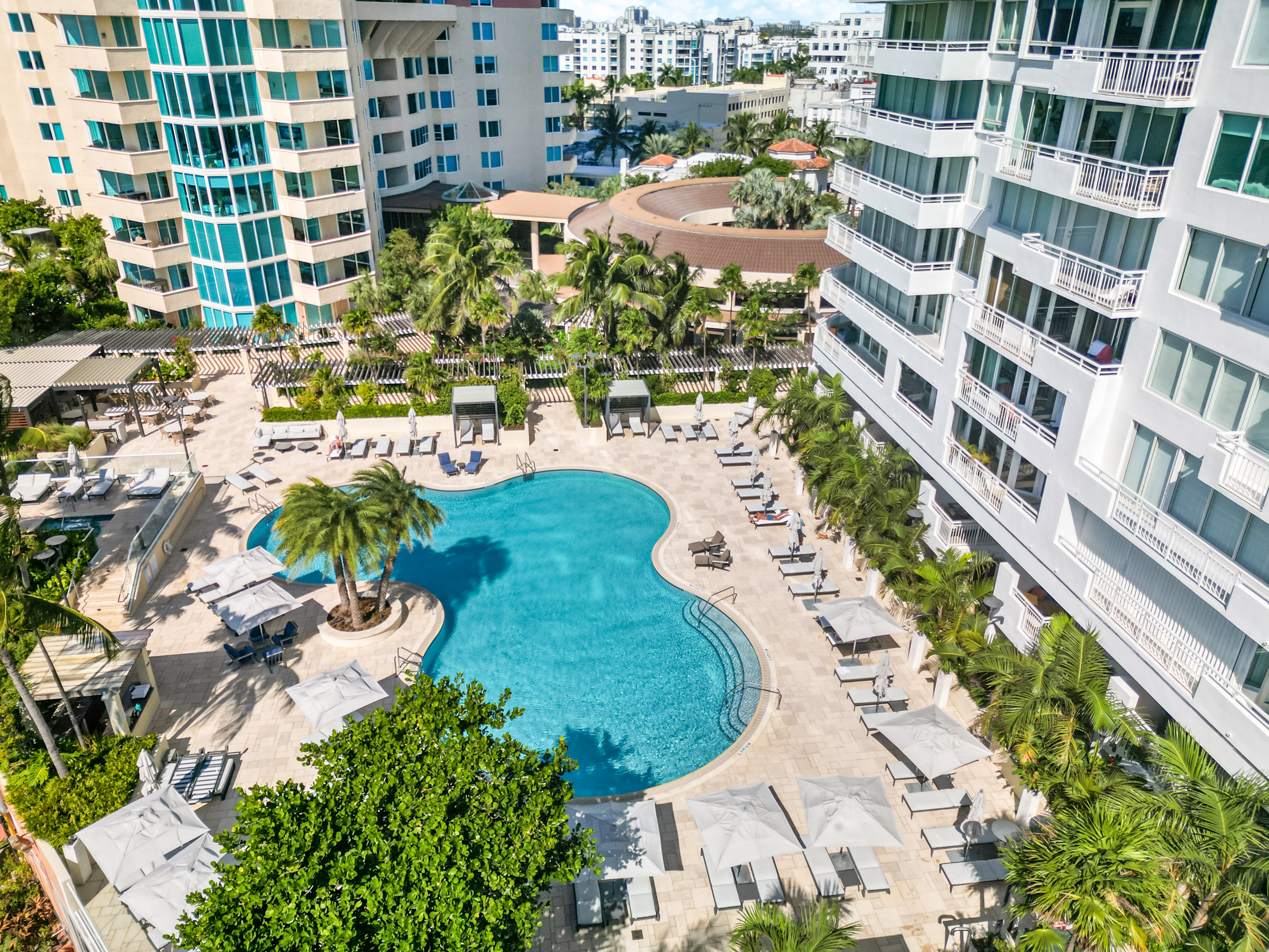 300 S Pointe Drive Miami Beach FL 33139