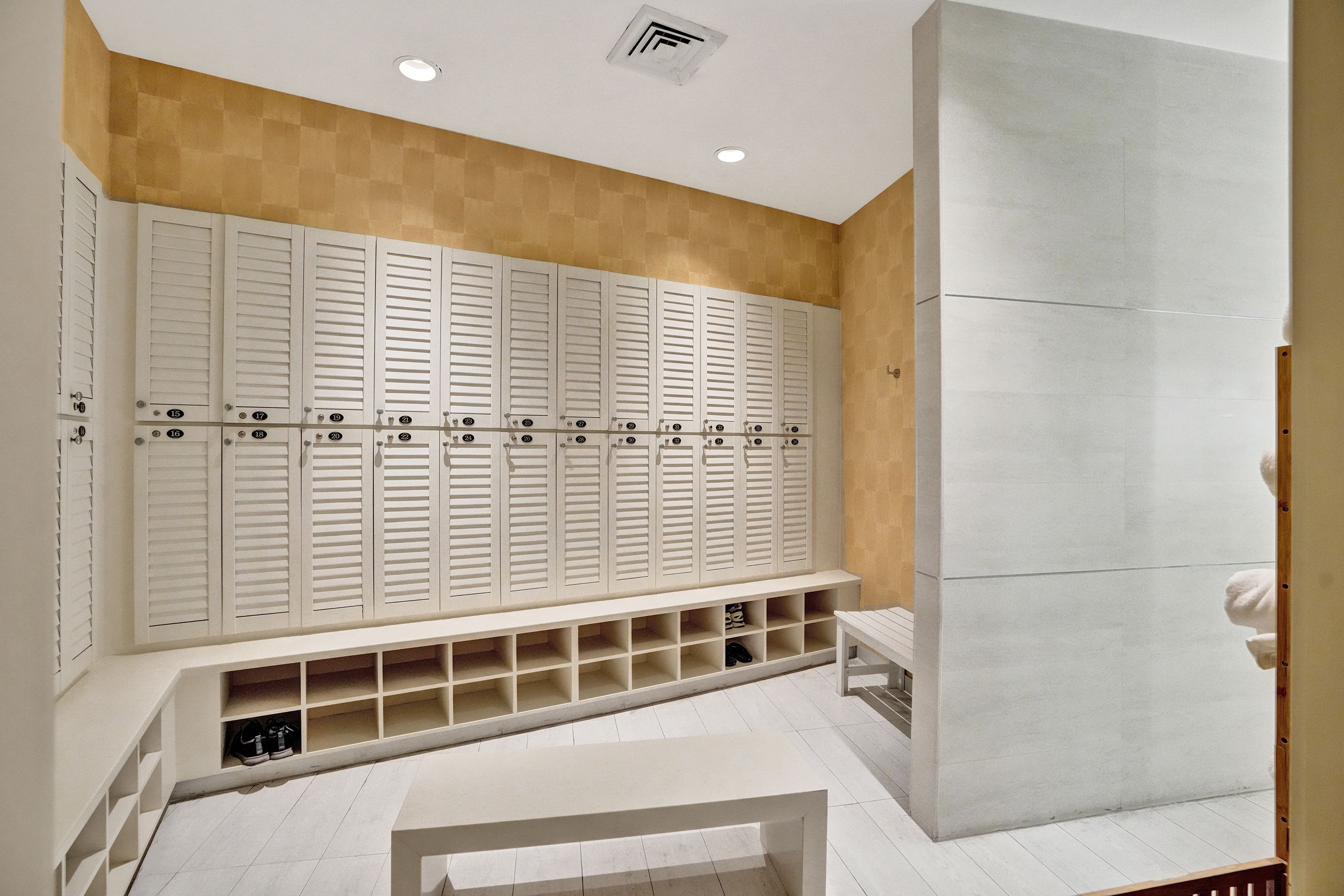 9601 Collins Avenue Bal Harbour FL 33154