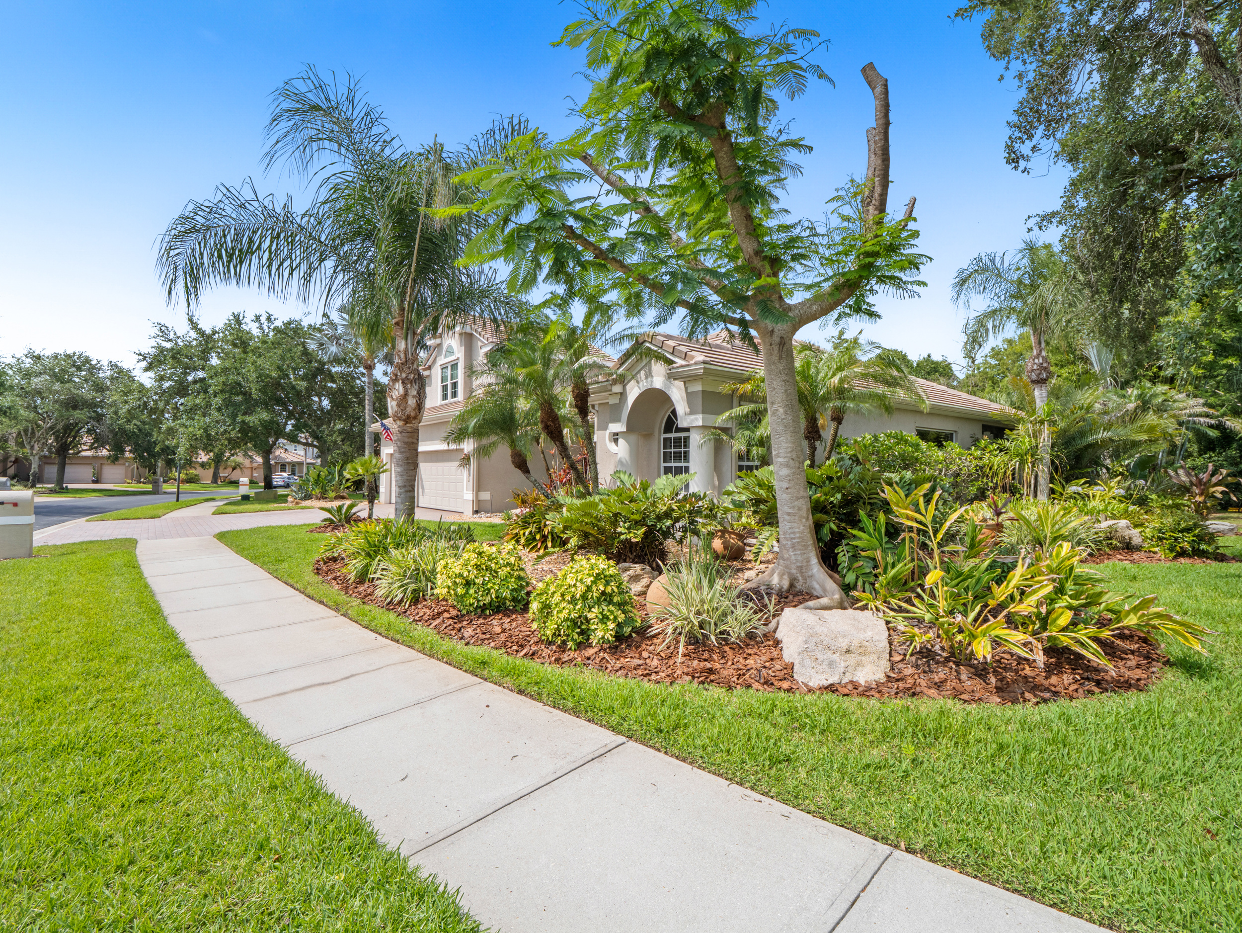 992 Balmoral Way Melbourne FL 32940