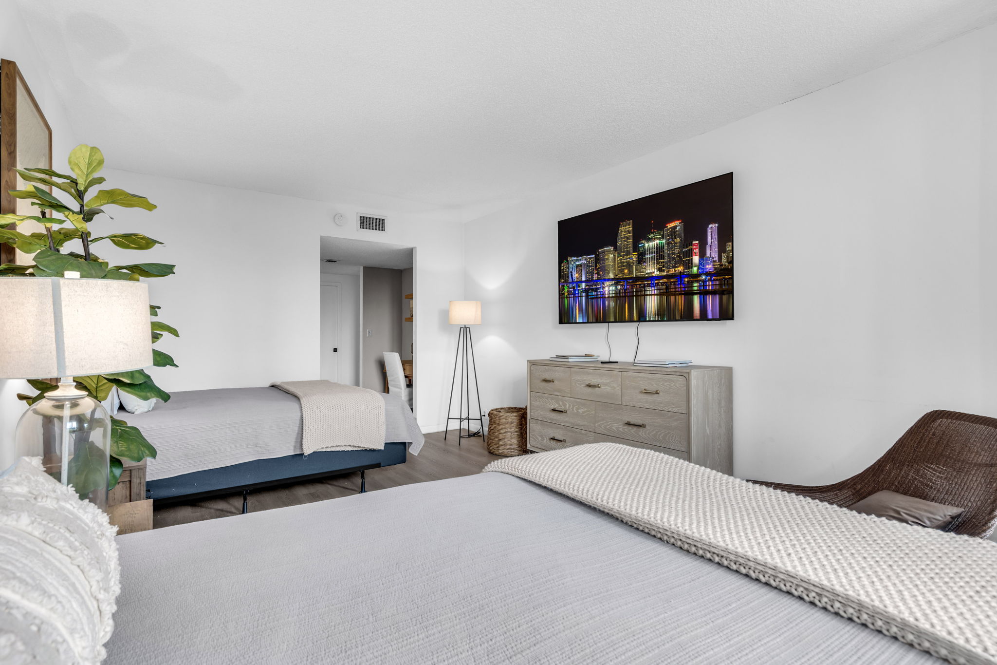 101 Crandon Boulevard #269 Key Biscayne FL 33149
