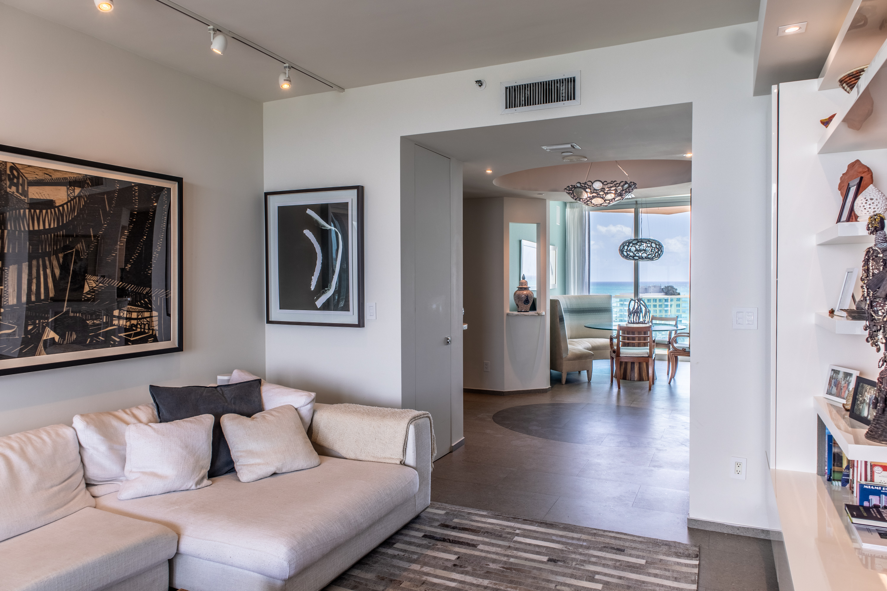 300 S Pointe Drive Miami Beach FL 33139