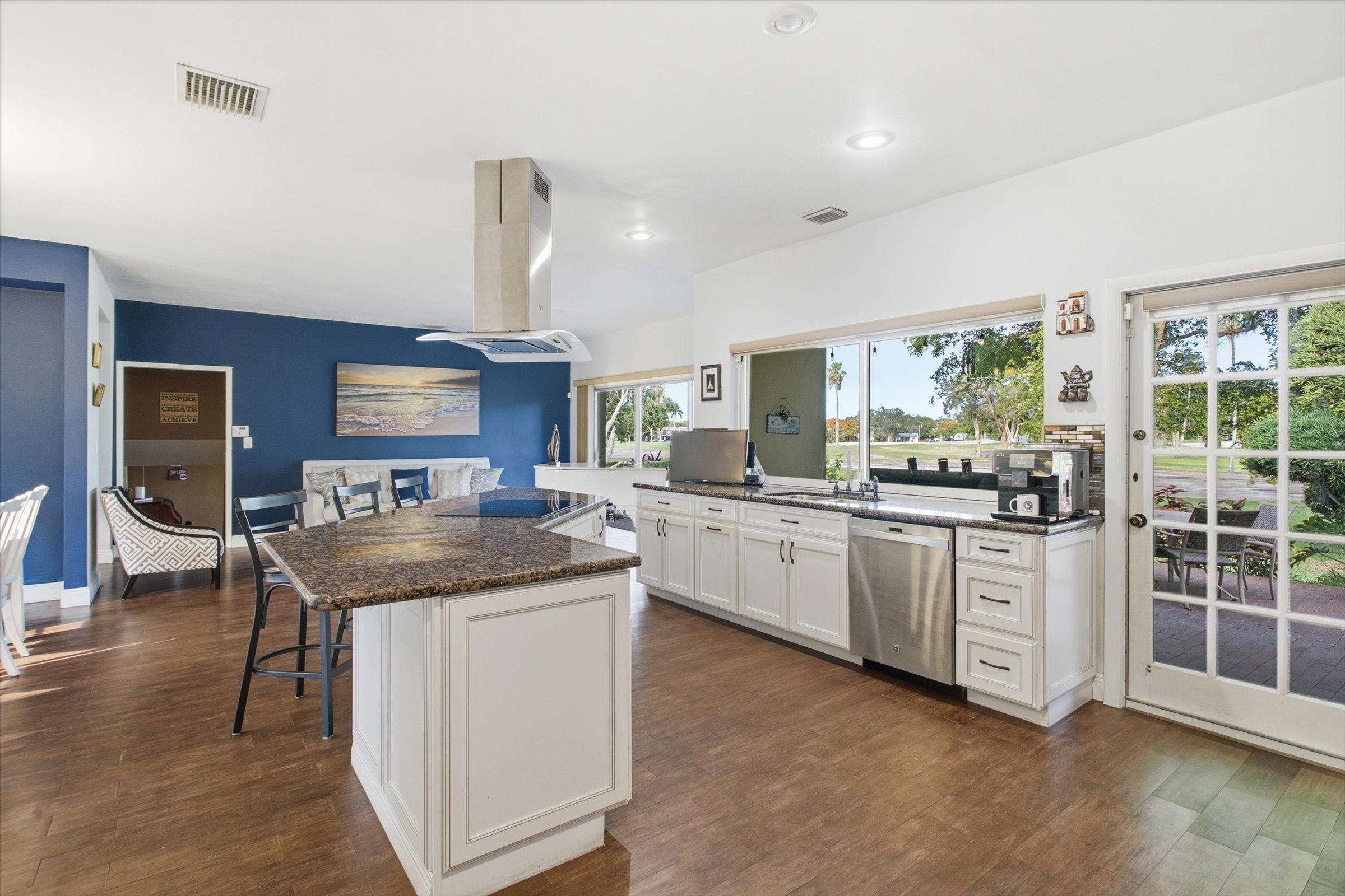 19015 E Saint Andrews Drive Hialeah FL 33015