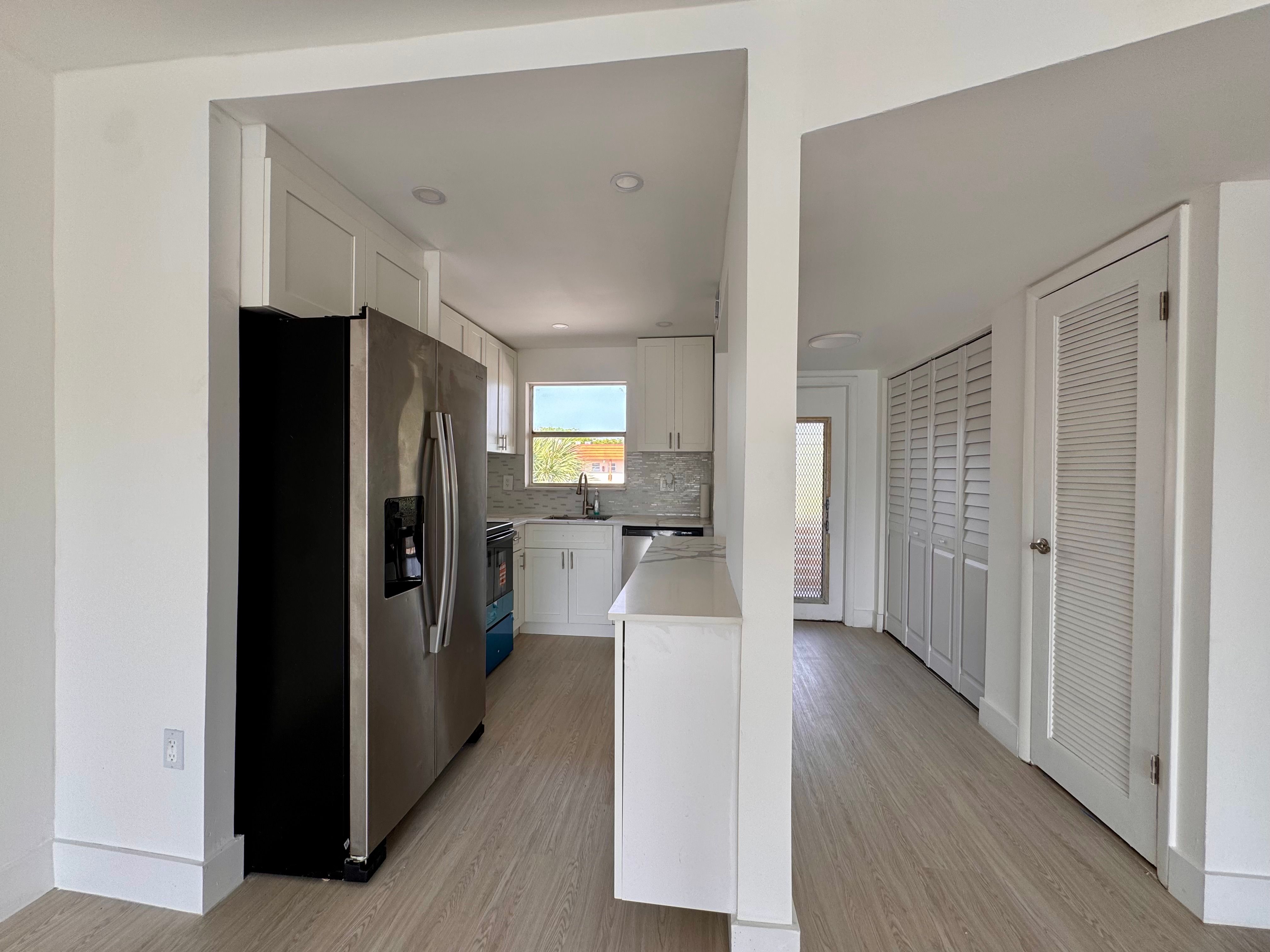 2831 E Sunrise Lakes Drive E Sunrise FL 33322
