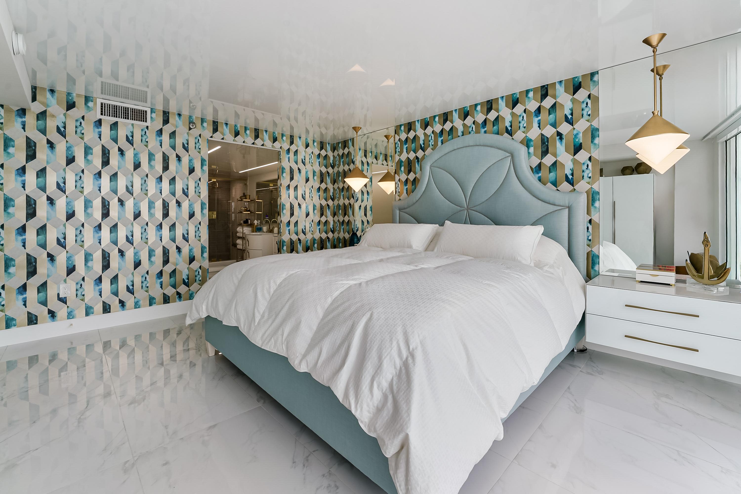 18000 N Bay Road Sunny Isles Beach FL 33160