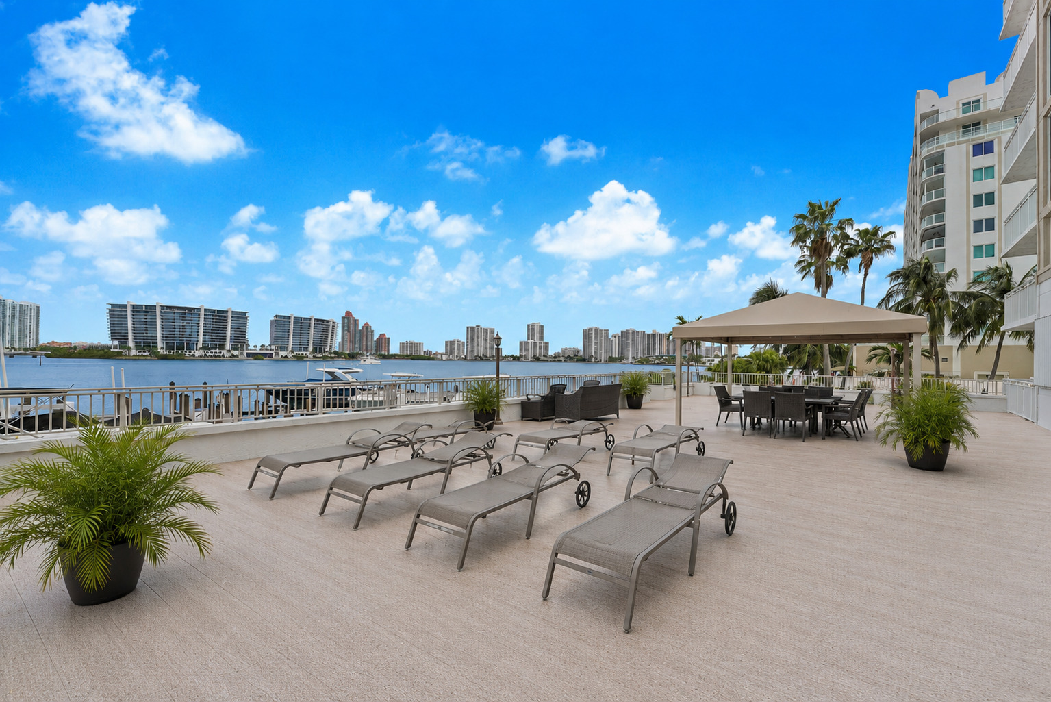 18000 N Bay Road Sunny Isles Beach FL 33160