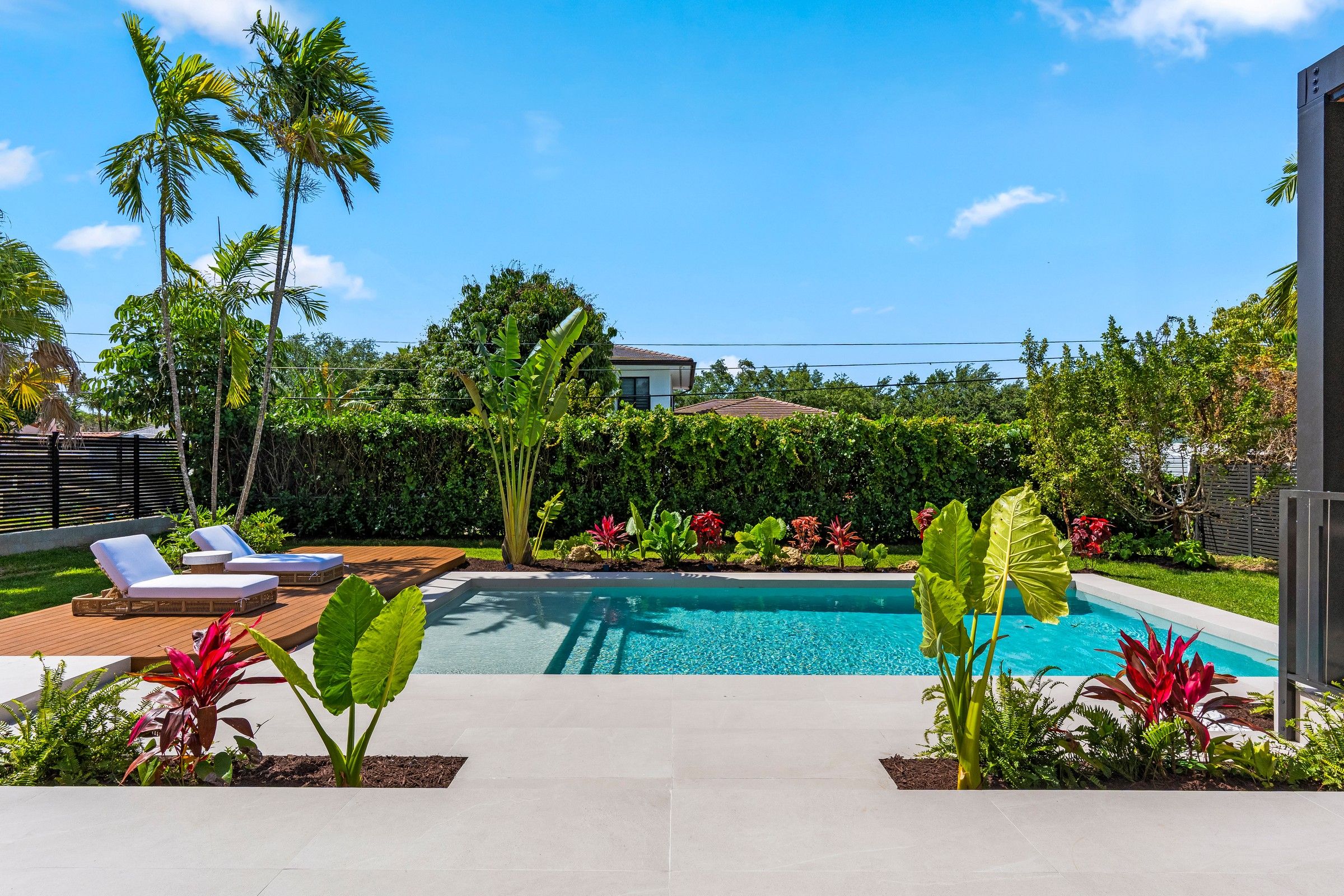 5854 SW 30th Street Miami FL 33155
