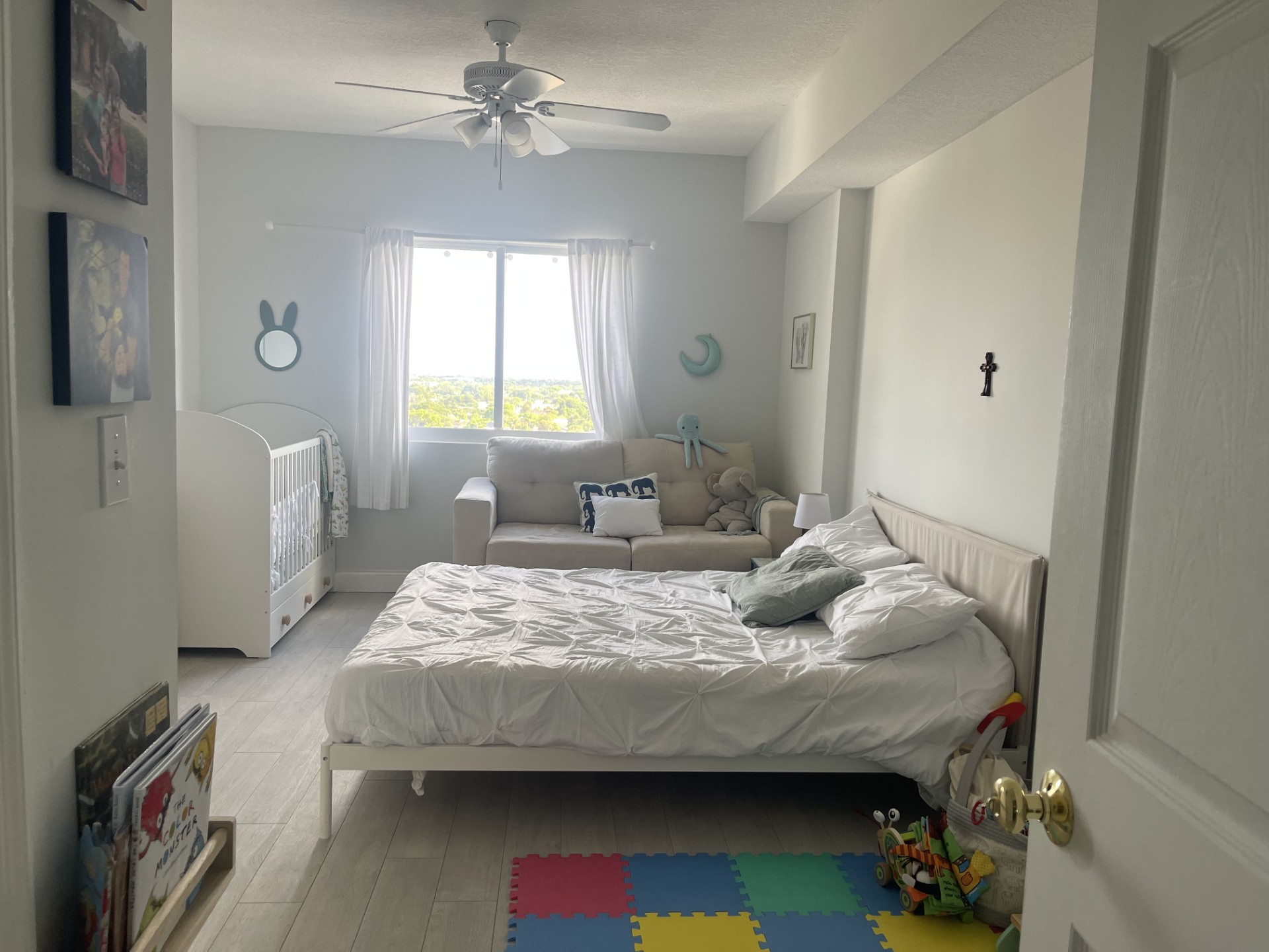 3500 Coral Way Miami FL 33145