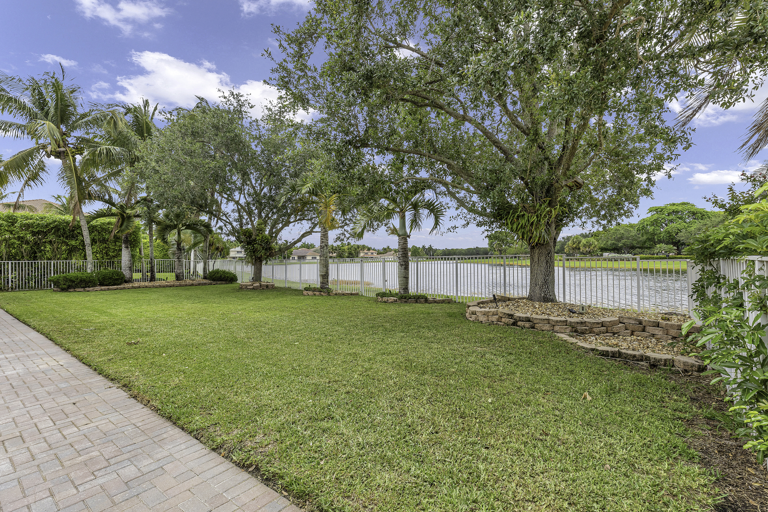 950 Marina Drive Weston FL 33327