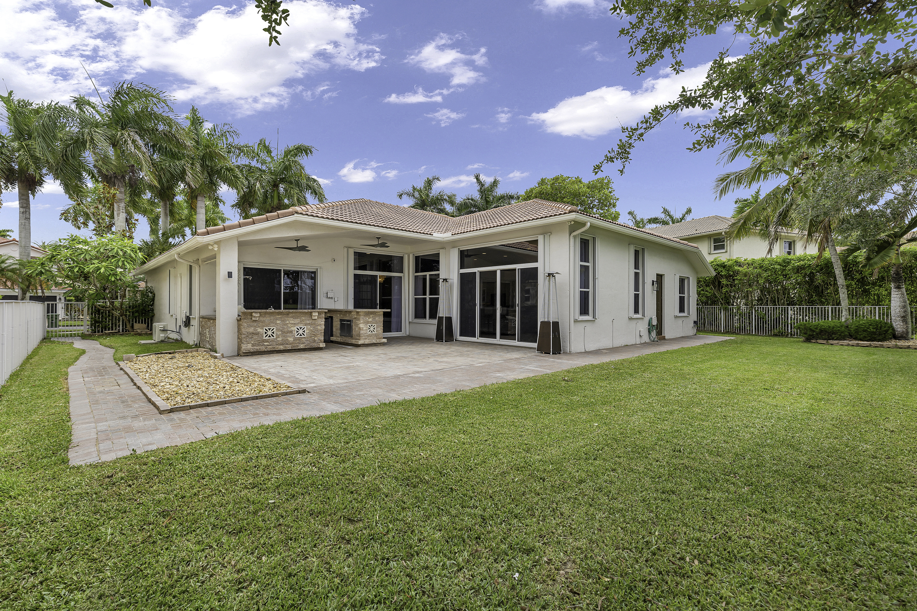 950 Marina Drive Weston FL 33327