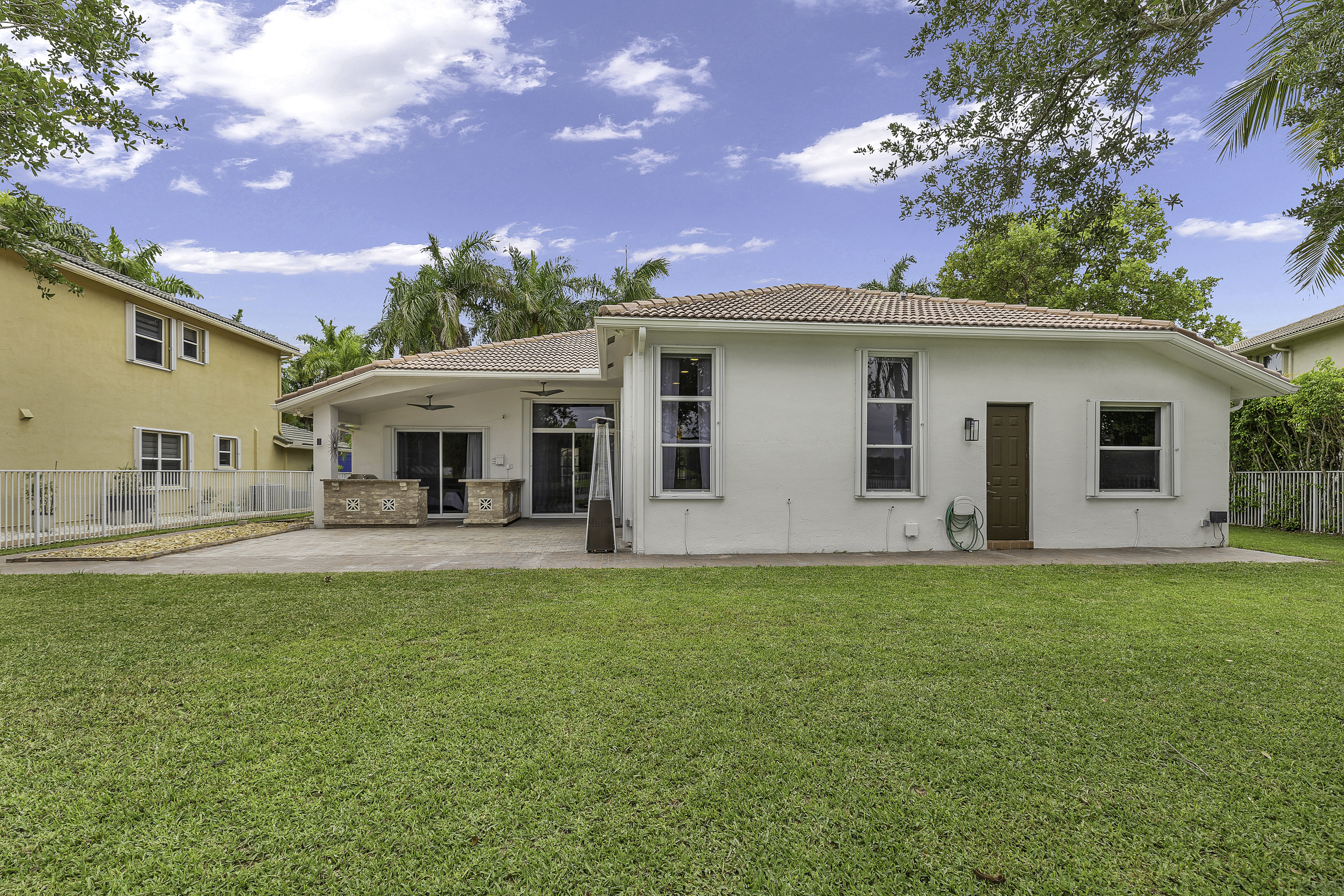 950 Marina Drive Weston FL 33327