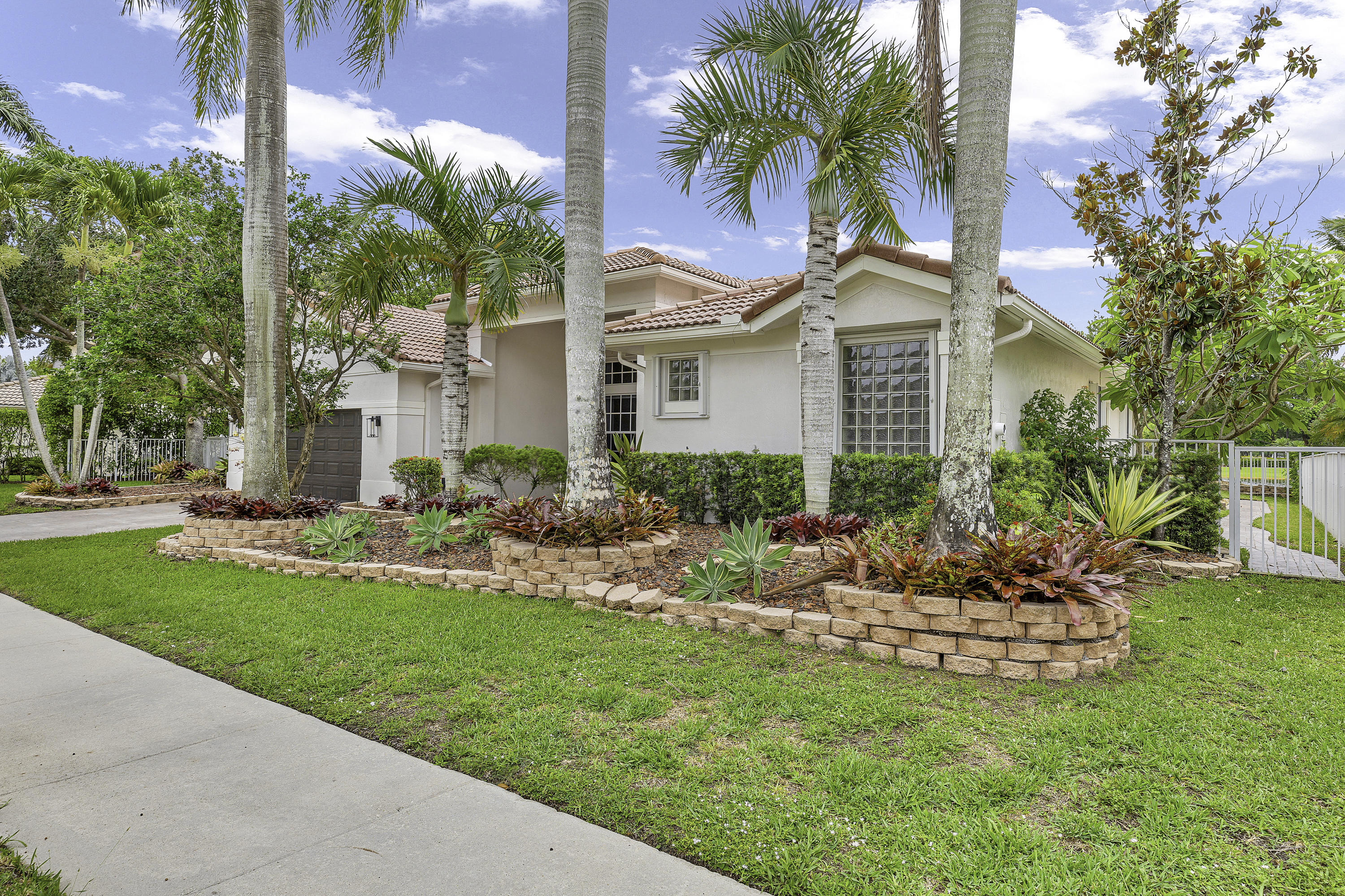 950 Marina Drive Weston FL 33327