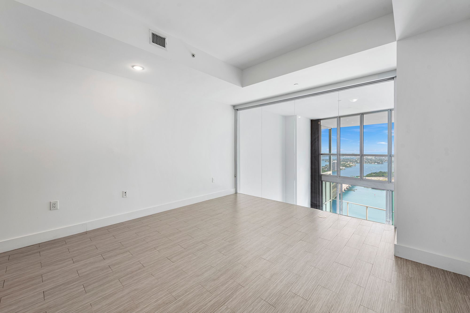 1100 Biscayne Boulevard Miami FL 33132