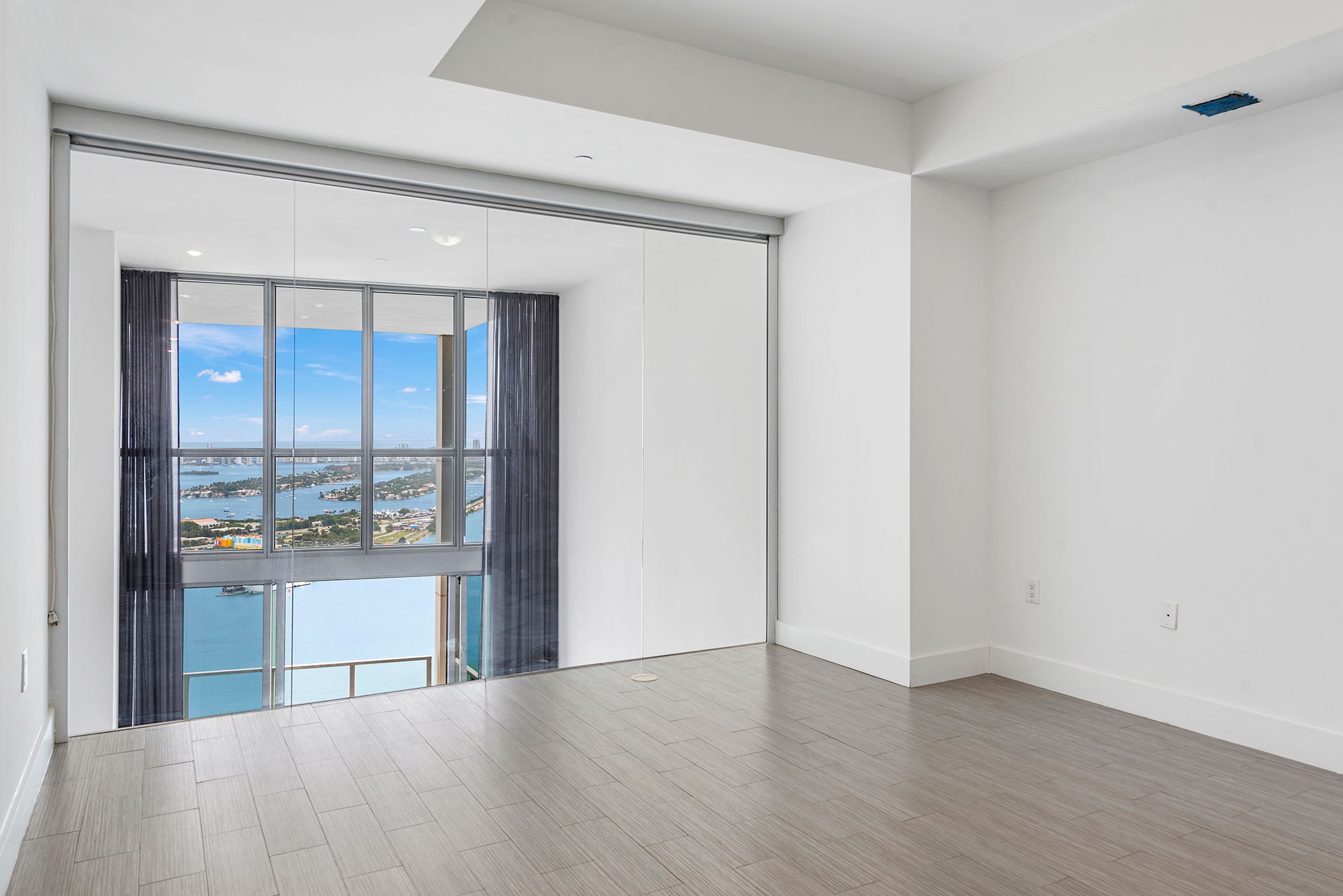 1100 Biscayne Boulevard Miami FL 33132