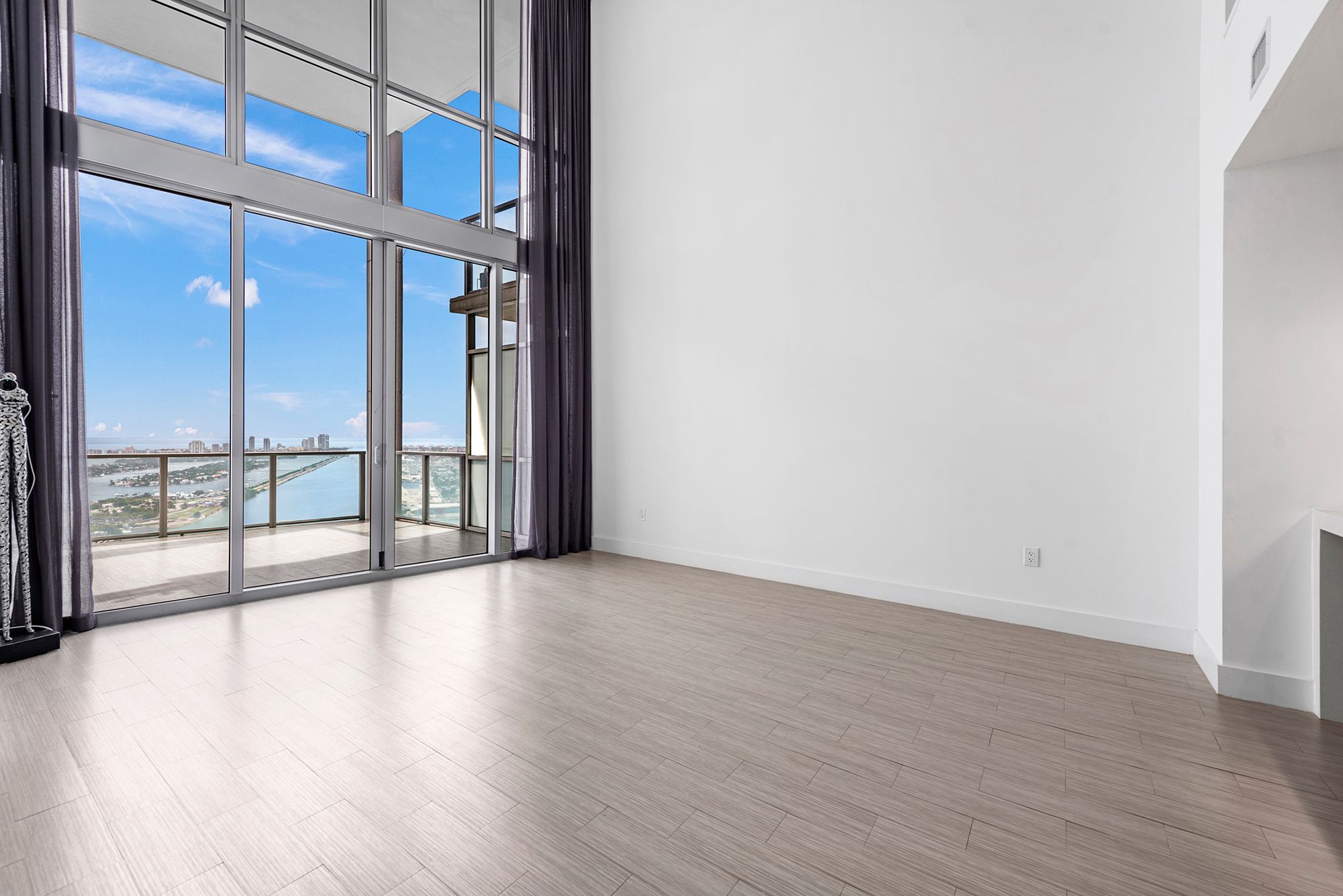 1100 Biscayne Boulevard Miami FL 33132