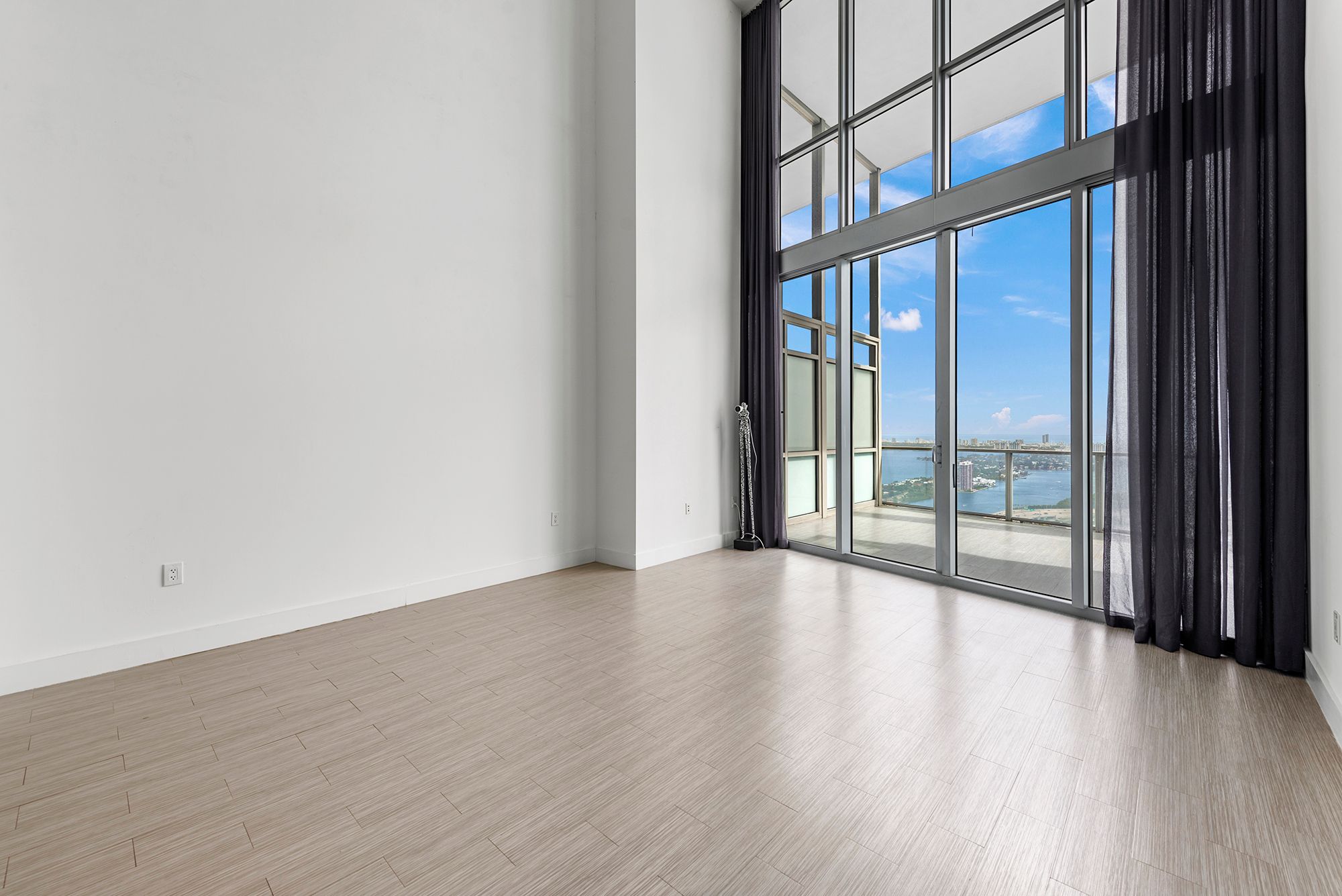 1100 Biscayne Boulevard Miami FL 33132
