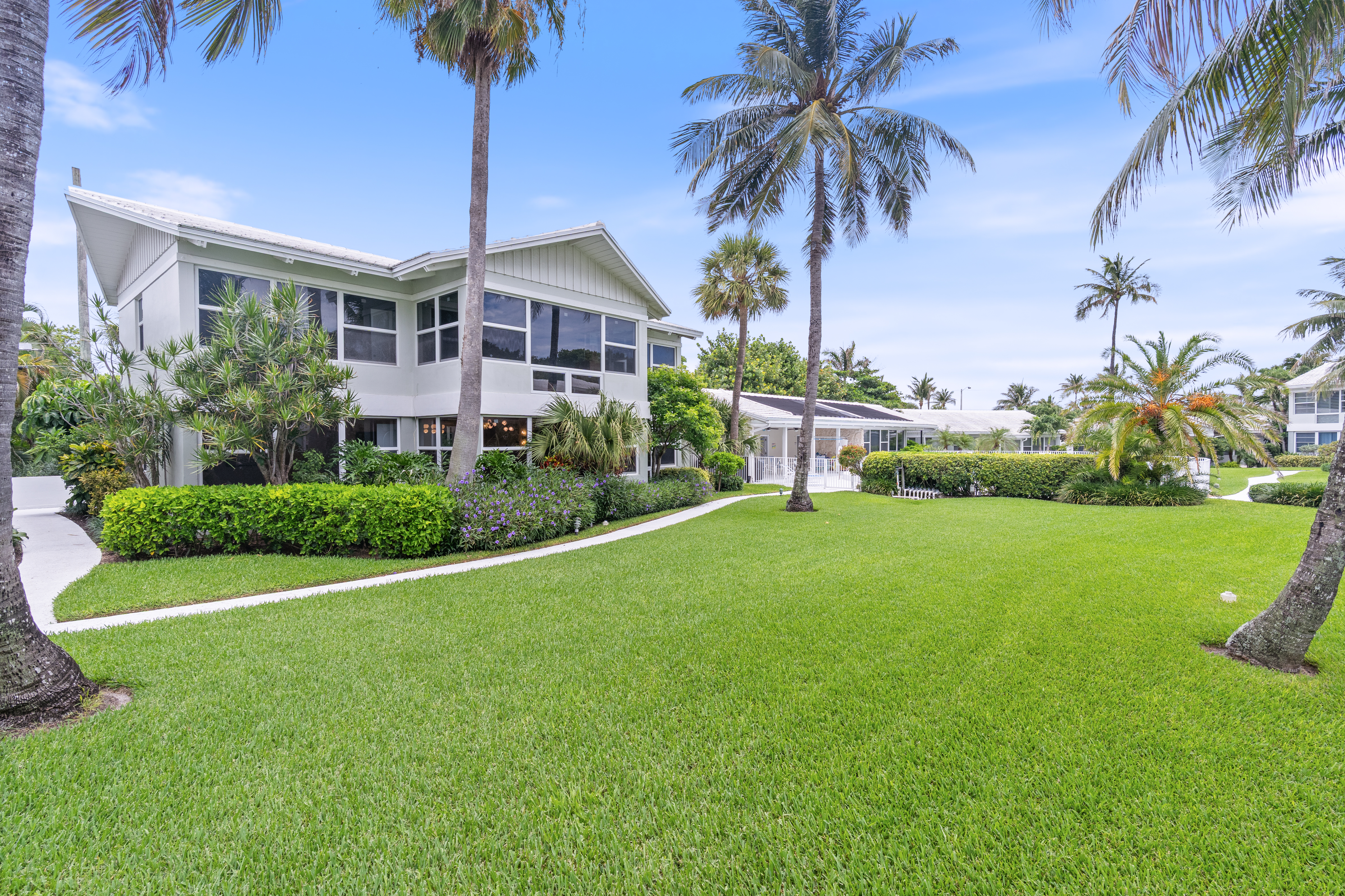 320 S Ocean Boulevard Delray Beach FL 33483