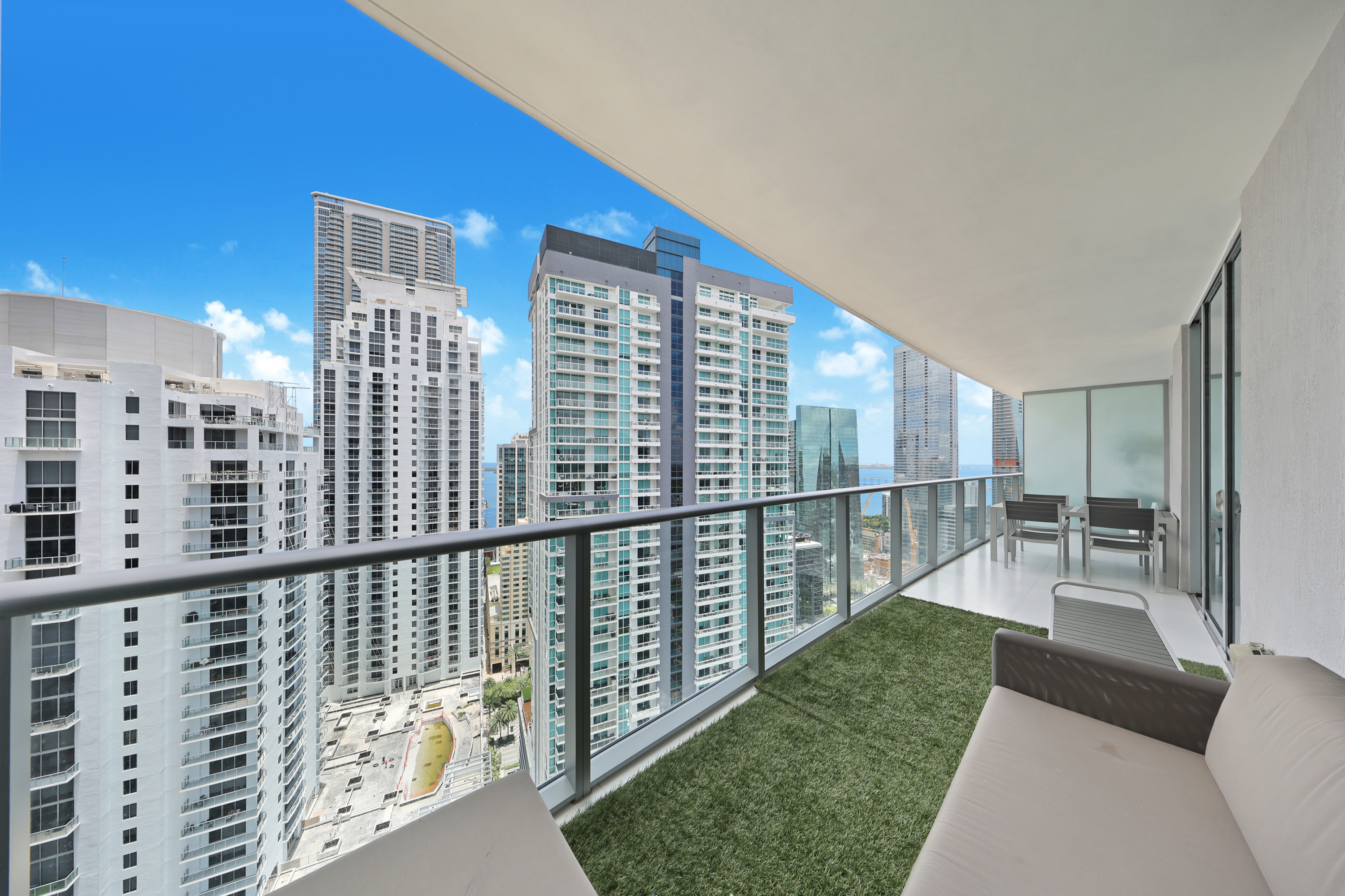 1100 S Miami Avenue Miami FL 33130