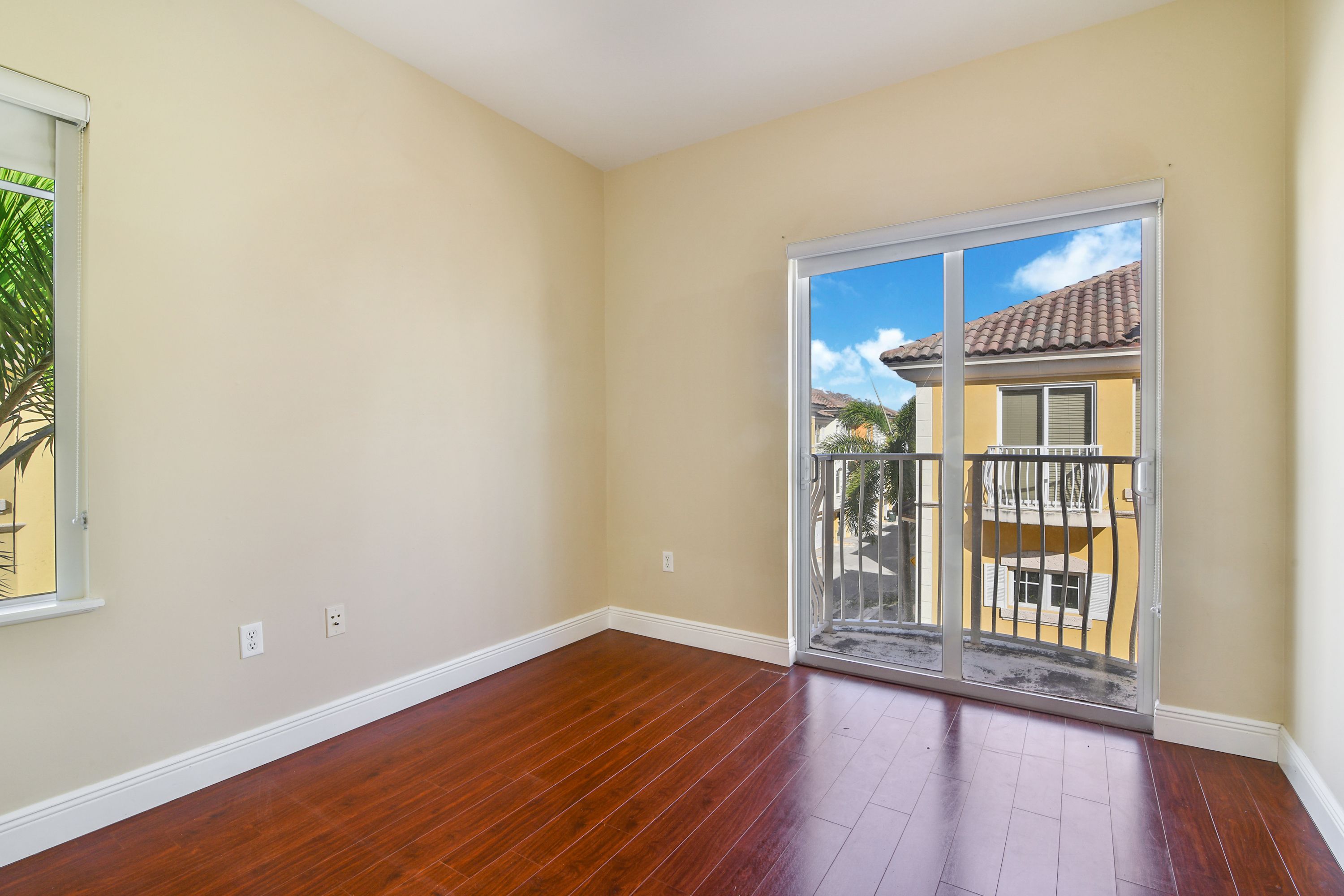 2707 NE 184th Terrace Aventura FL 33160