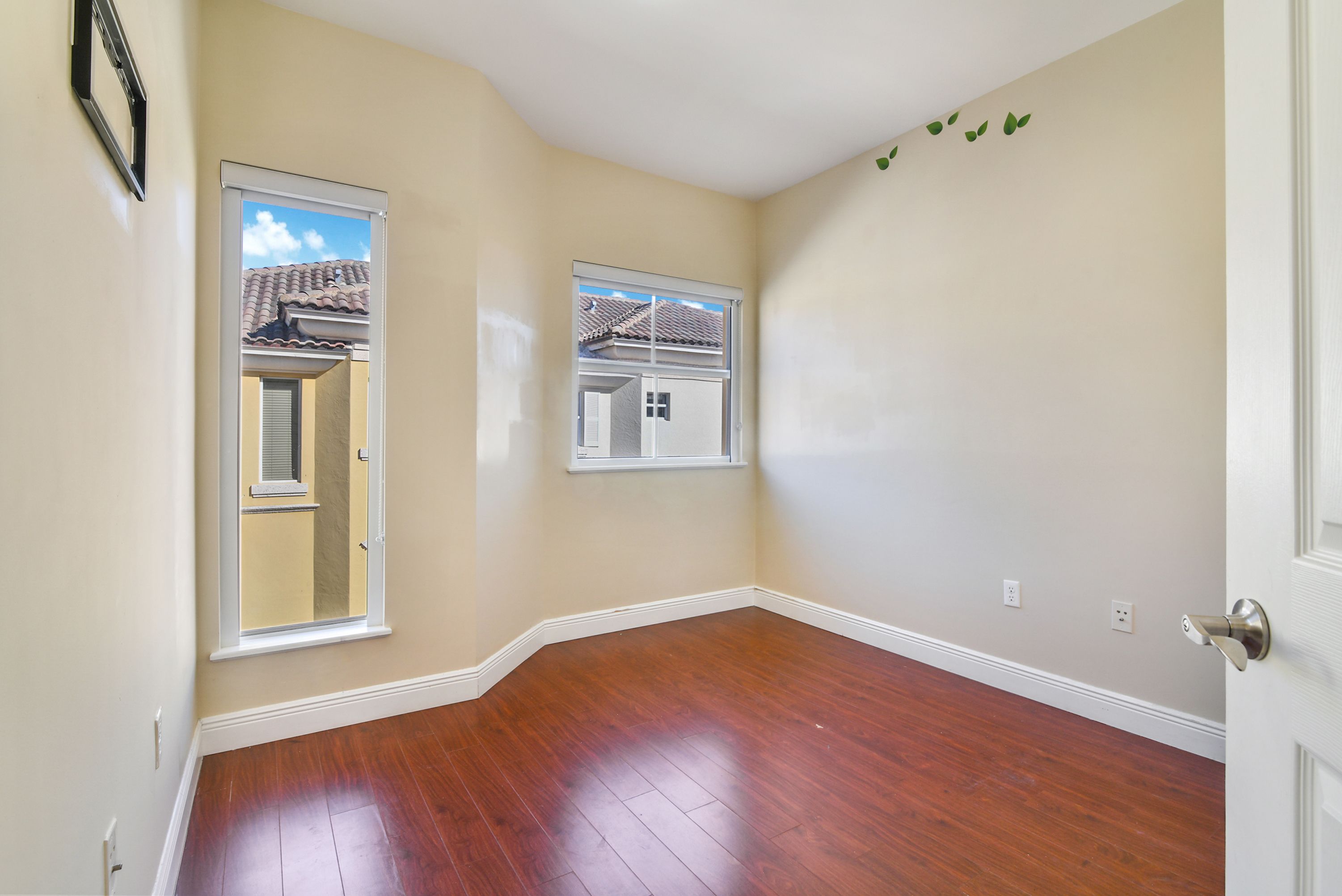 2707 NE 184th Terrace Aventura FL 33160