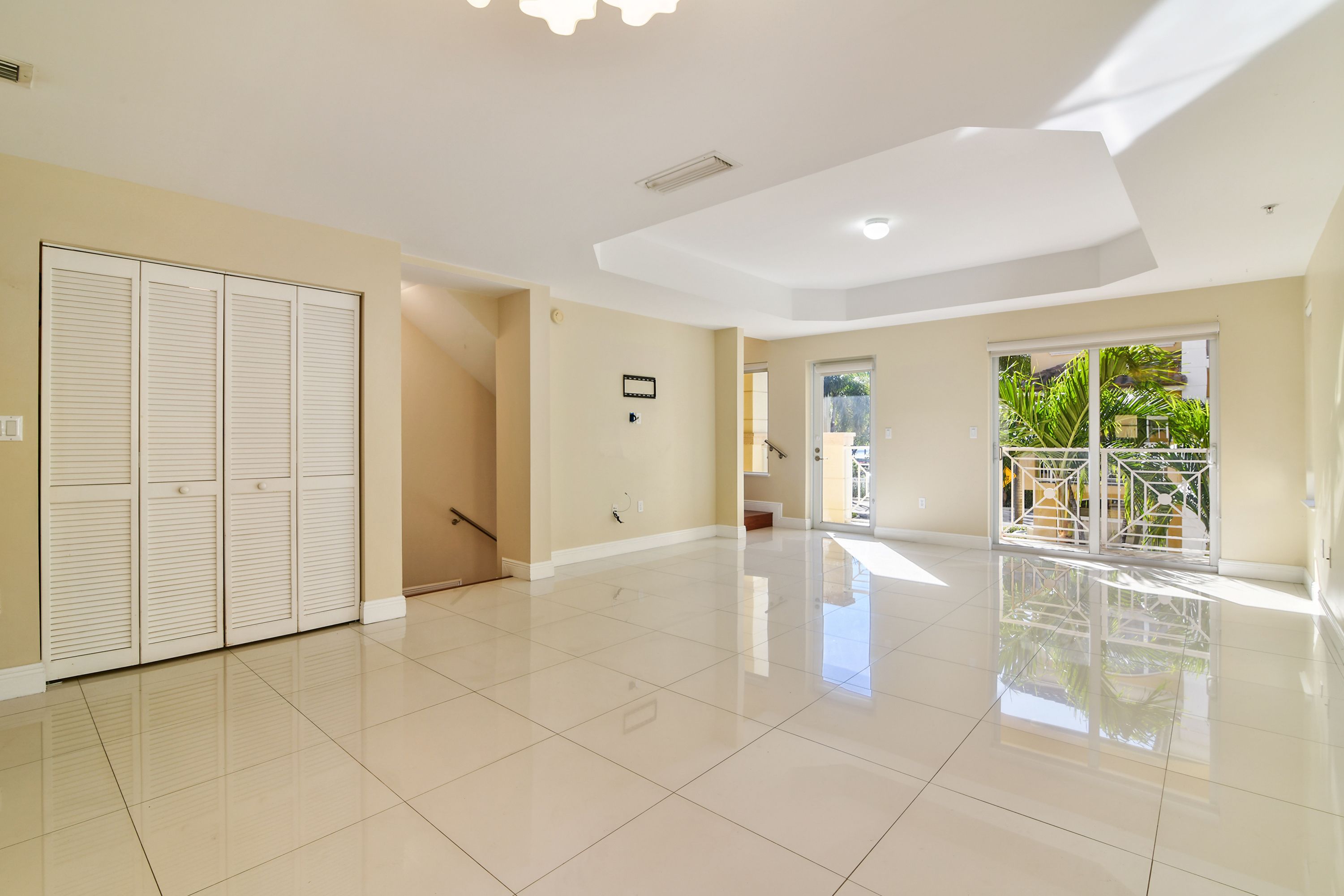 2707 NE 184th Terrace Aventura FL 33160
