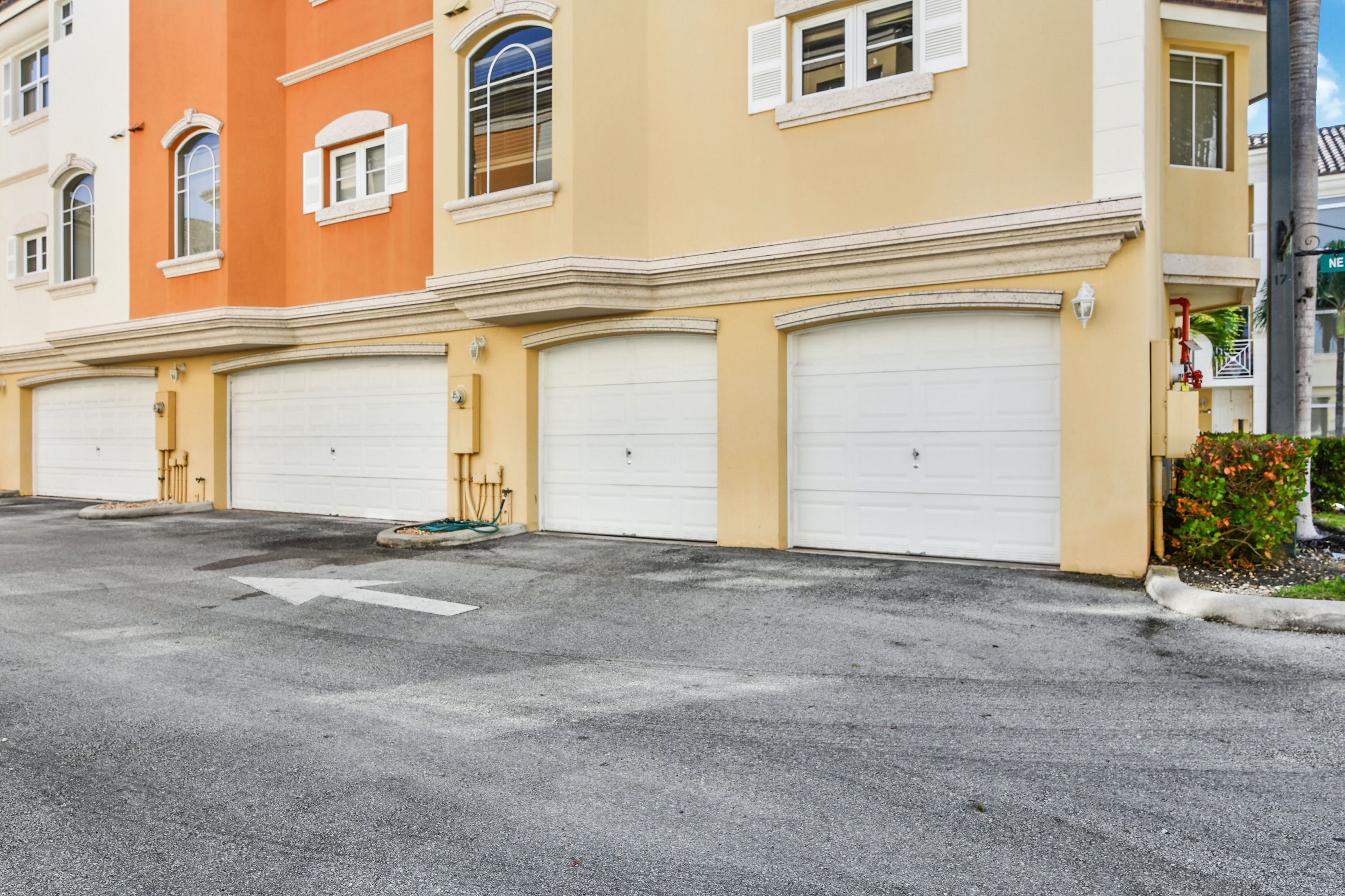 2707 NE 184th Terrace Aventura FL 33160