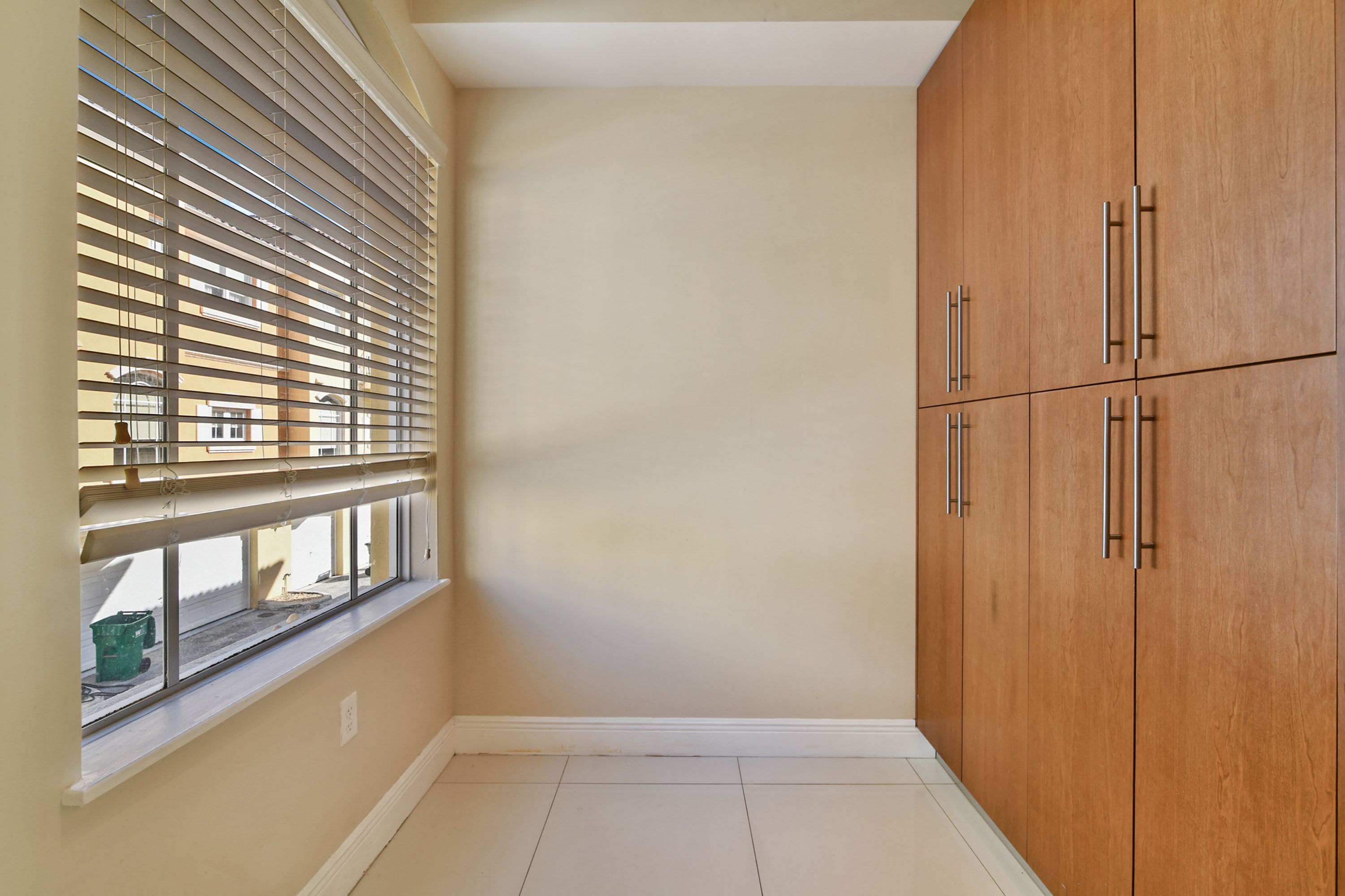 2707 NE 184th Terrace Aventura FL 33160