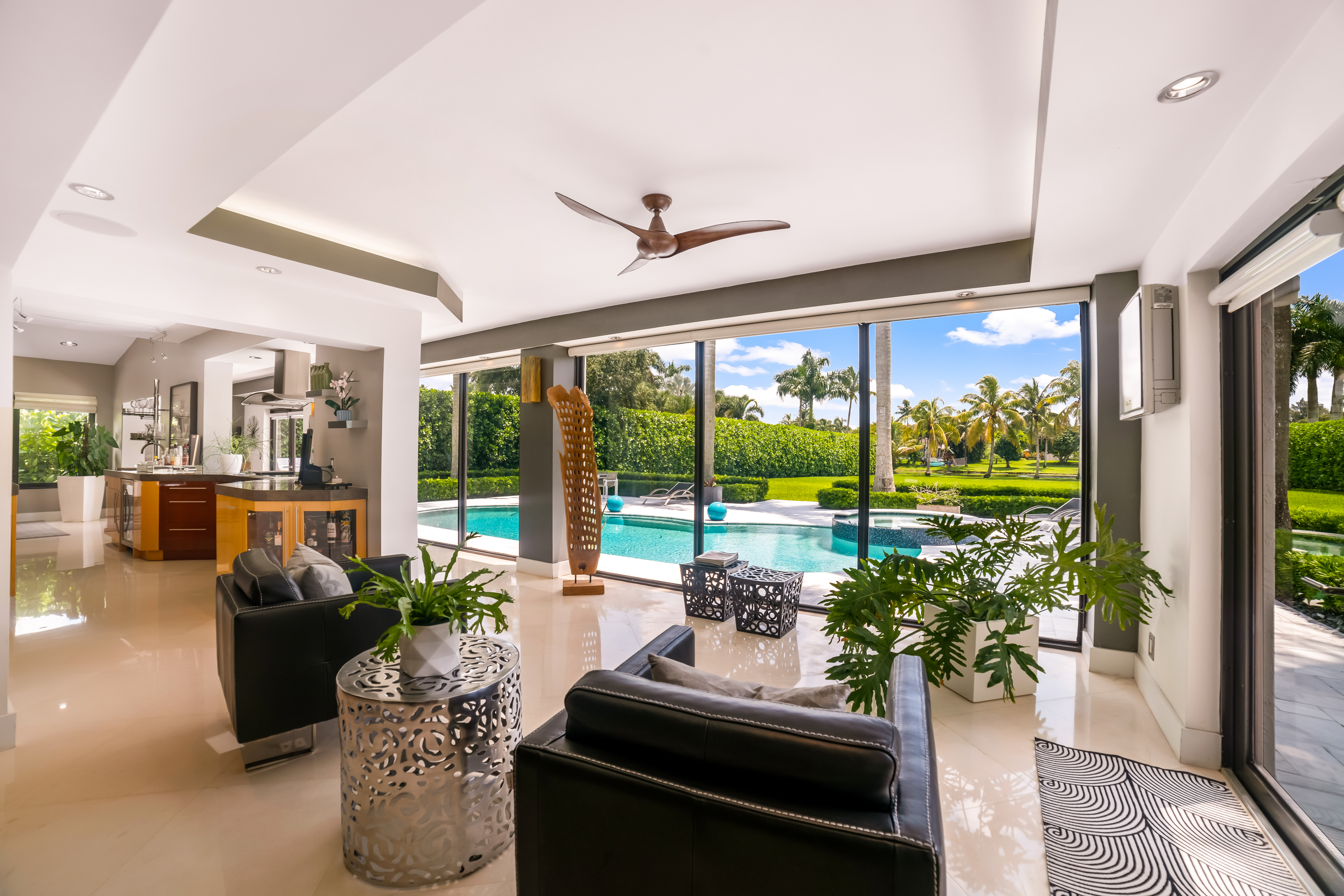 4242 SW 107th Way Davie FL 33328