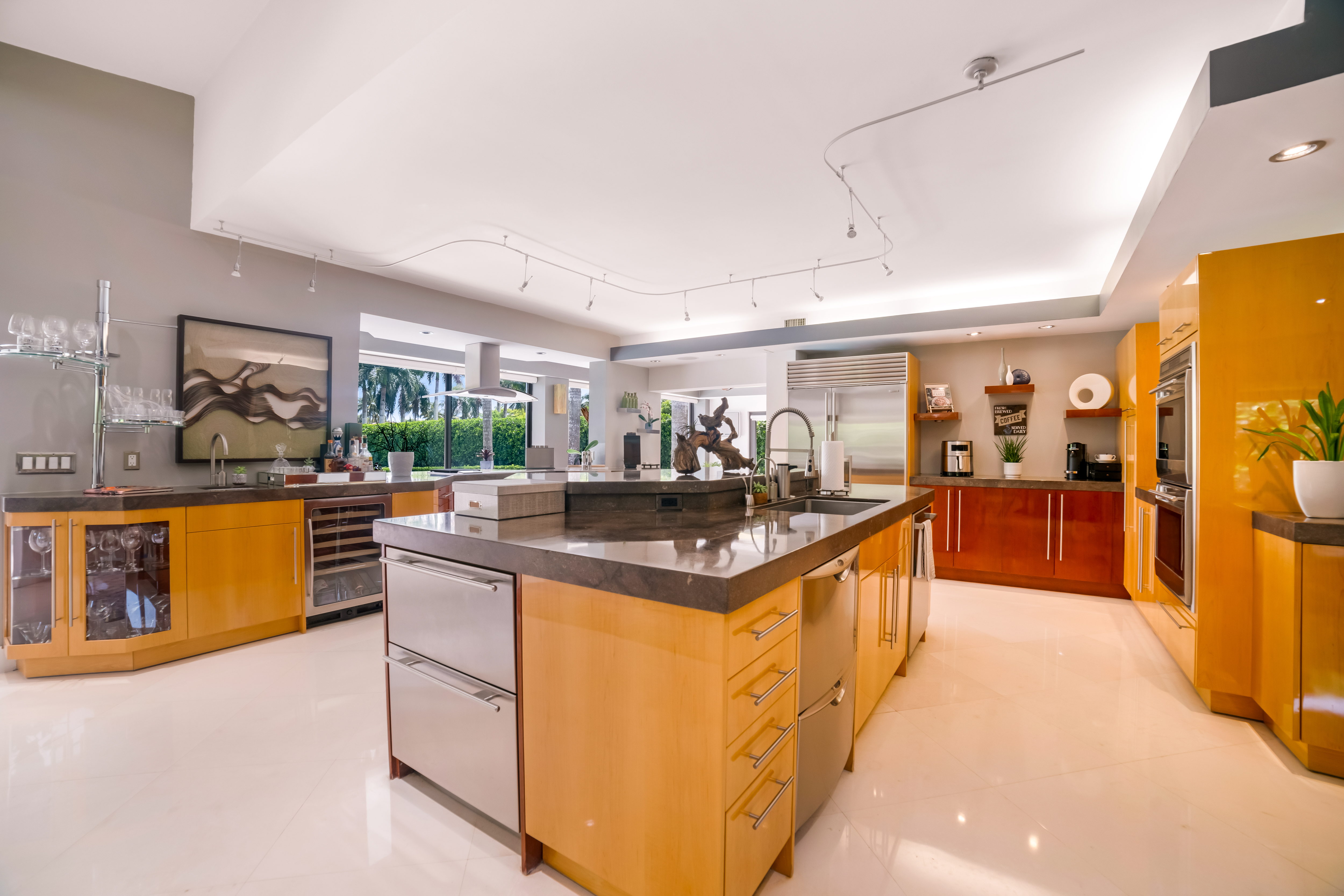 4242 SW 107th Way Davie FL 33328