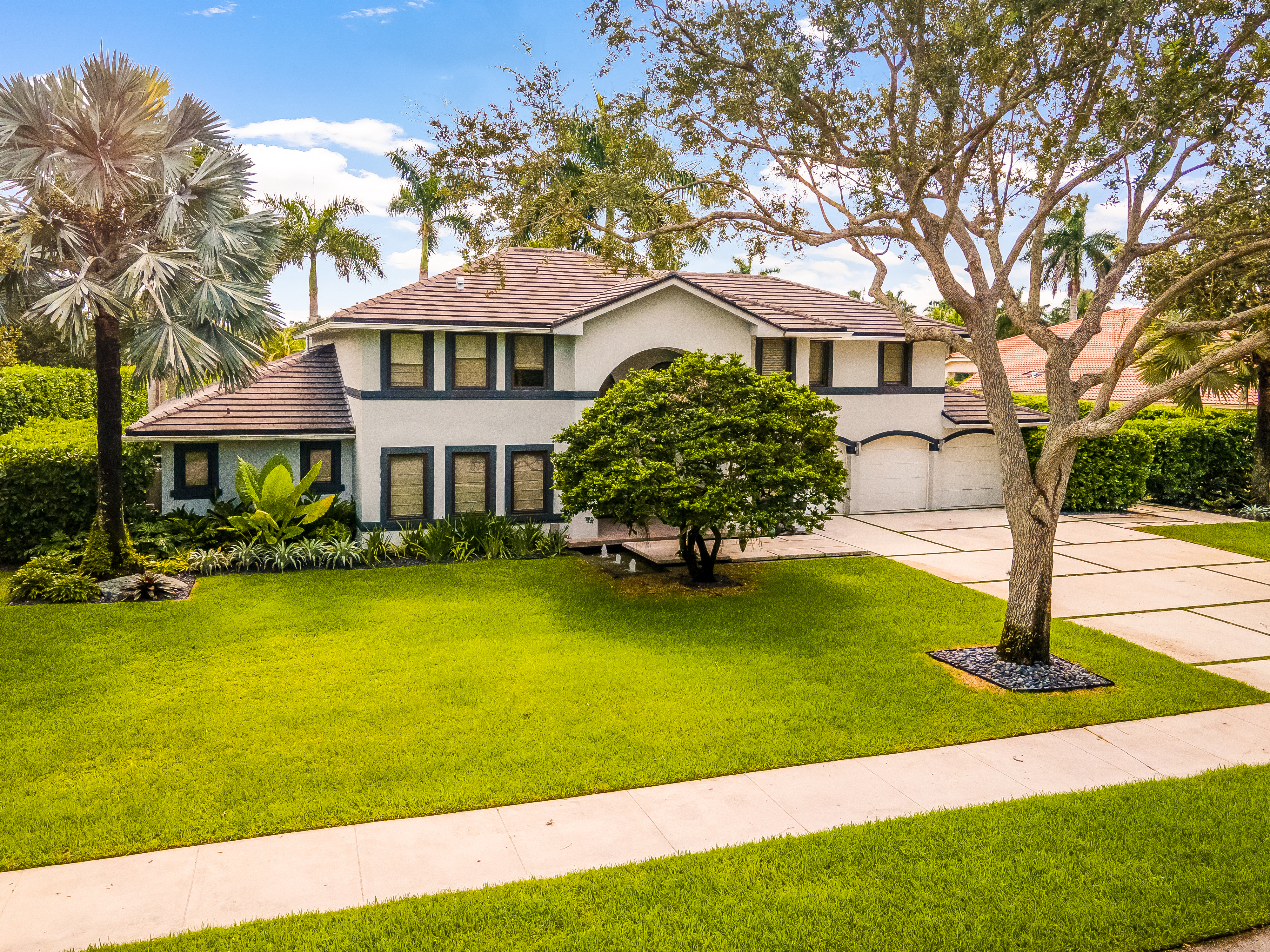 4242 SW 107th Way Davie FL 33328