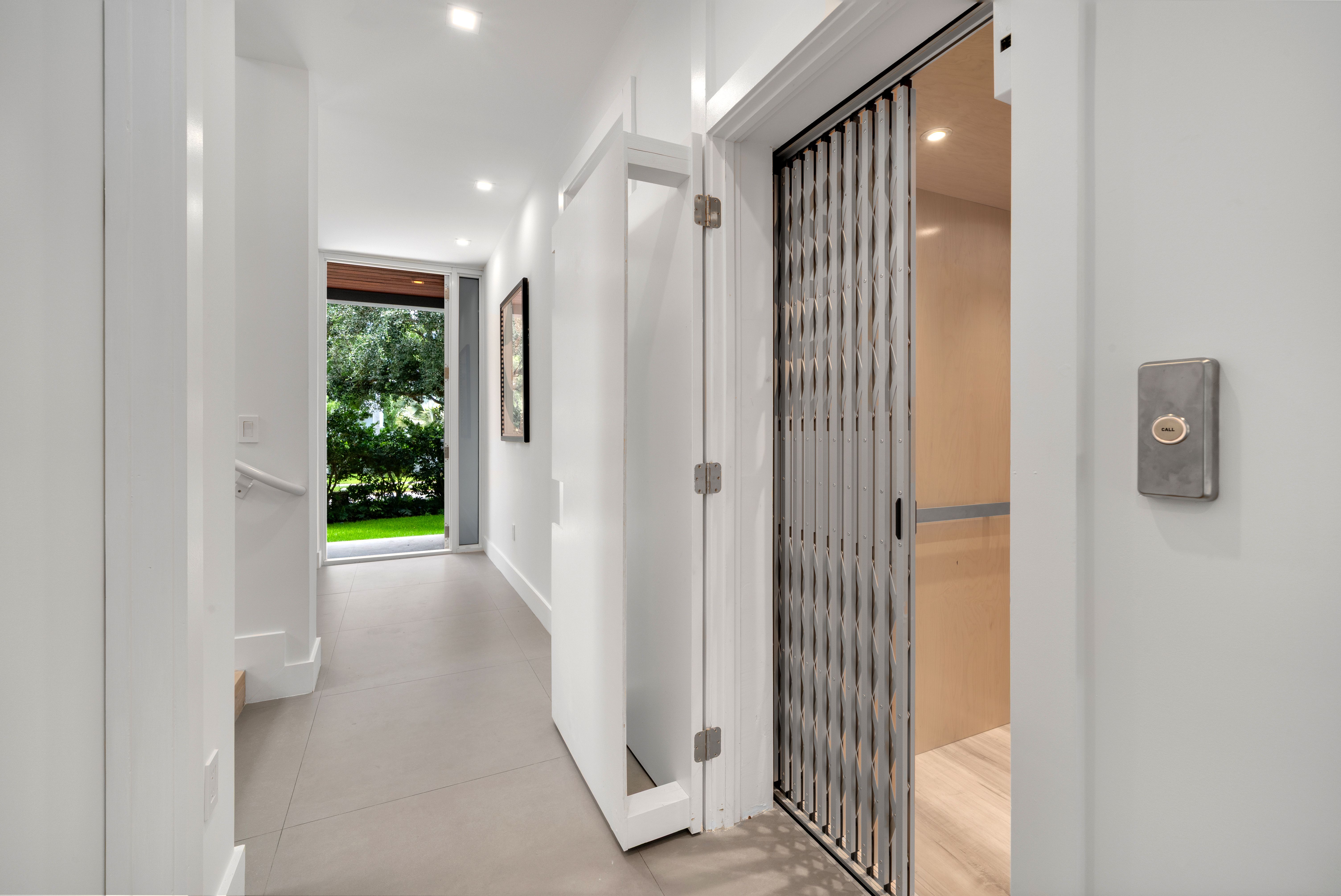 425 Harbor Drive Key Biscayne FL 33149