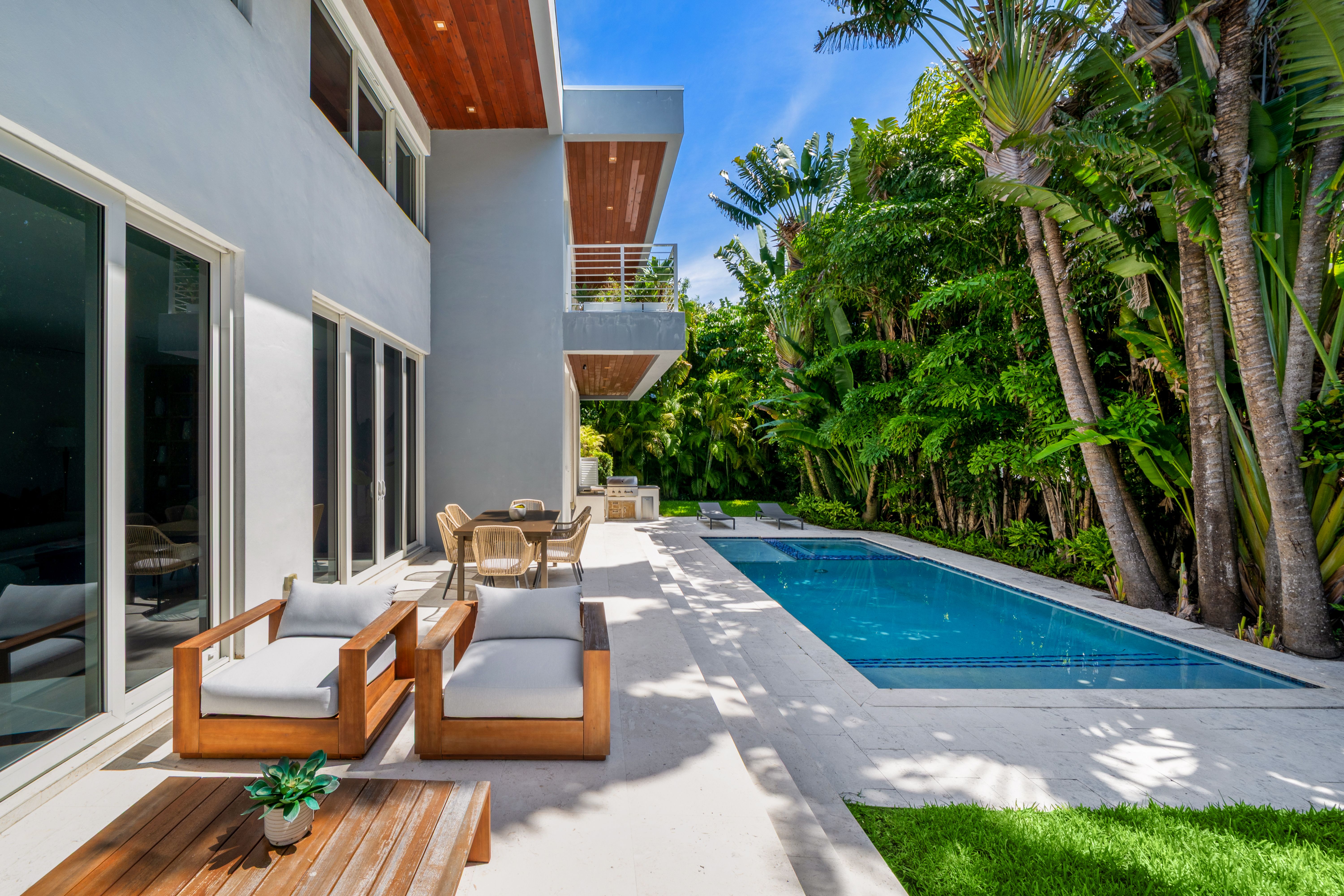 425 Harbor Drive Key Biscayne FL 33149