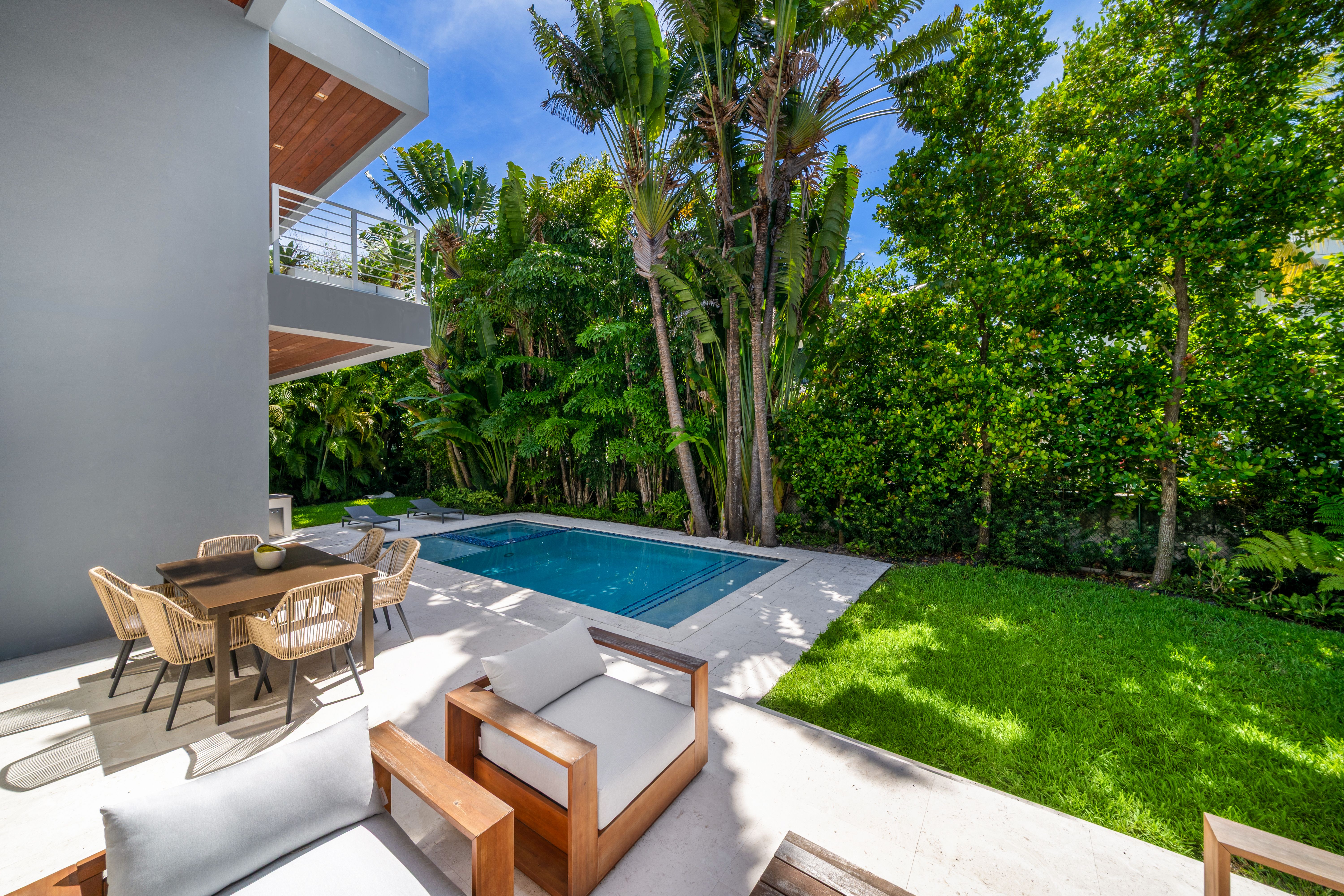 425 Harbor Drive Key Biscayne FL 33149
