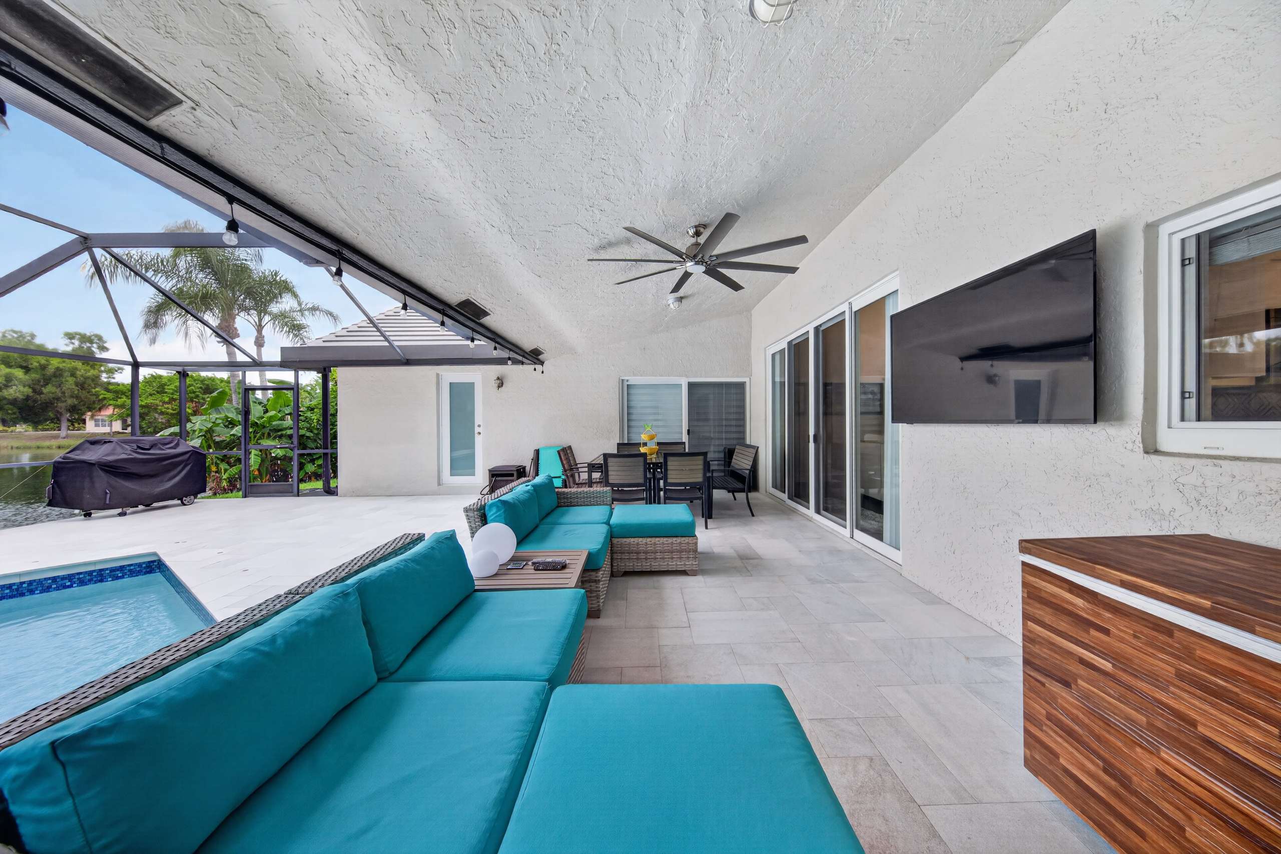 10761 NW 5th Street Plantation FL 33324
