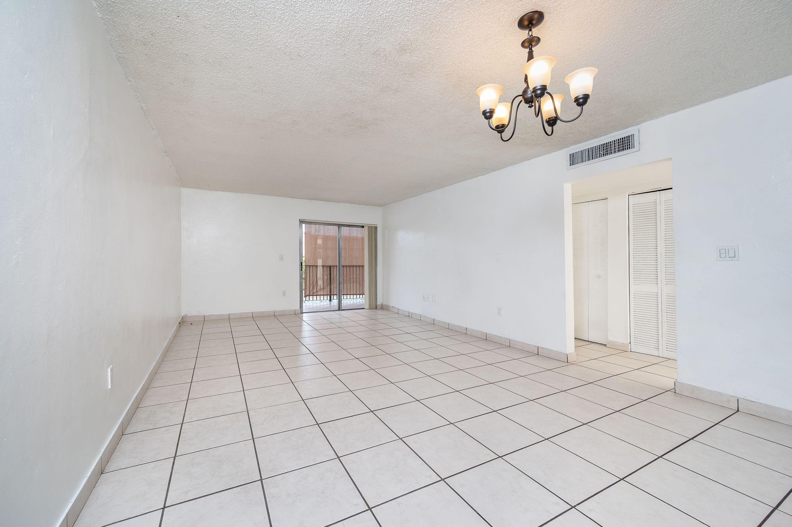 1910 W 56th Street Hialeah FL 33012