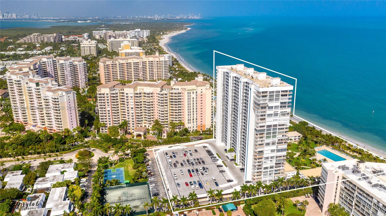 881 Ocean Drive Key Biscayne FL 33149