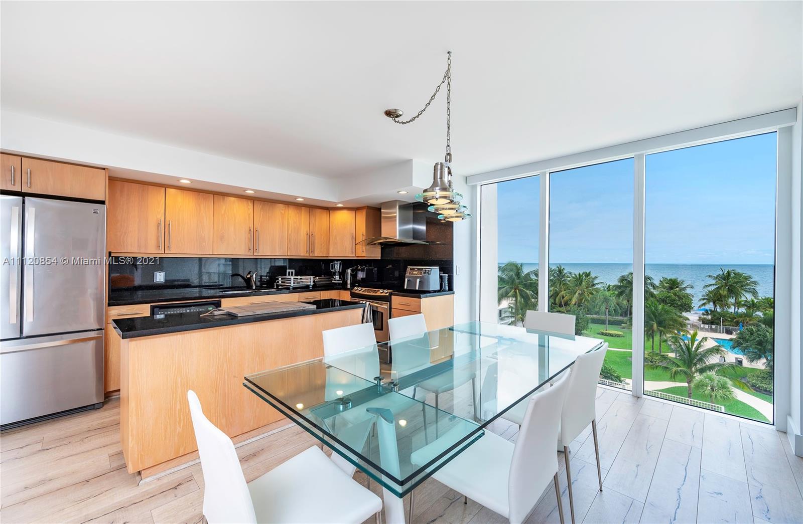 881 Ocean Drive Key Biscayne FL 33149
