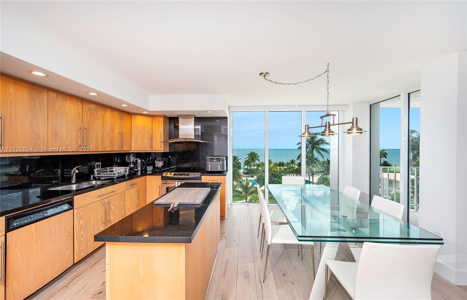 881 Ocean Drive Key Biscayne FL 33149