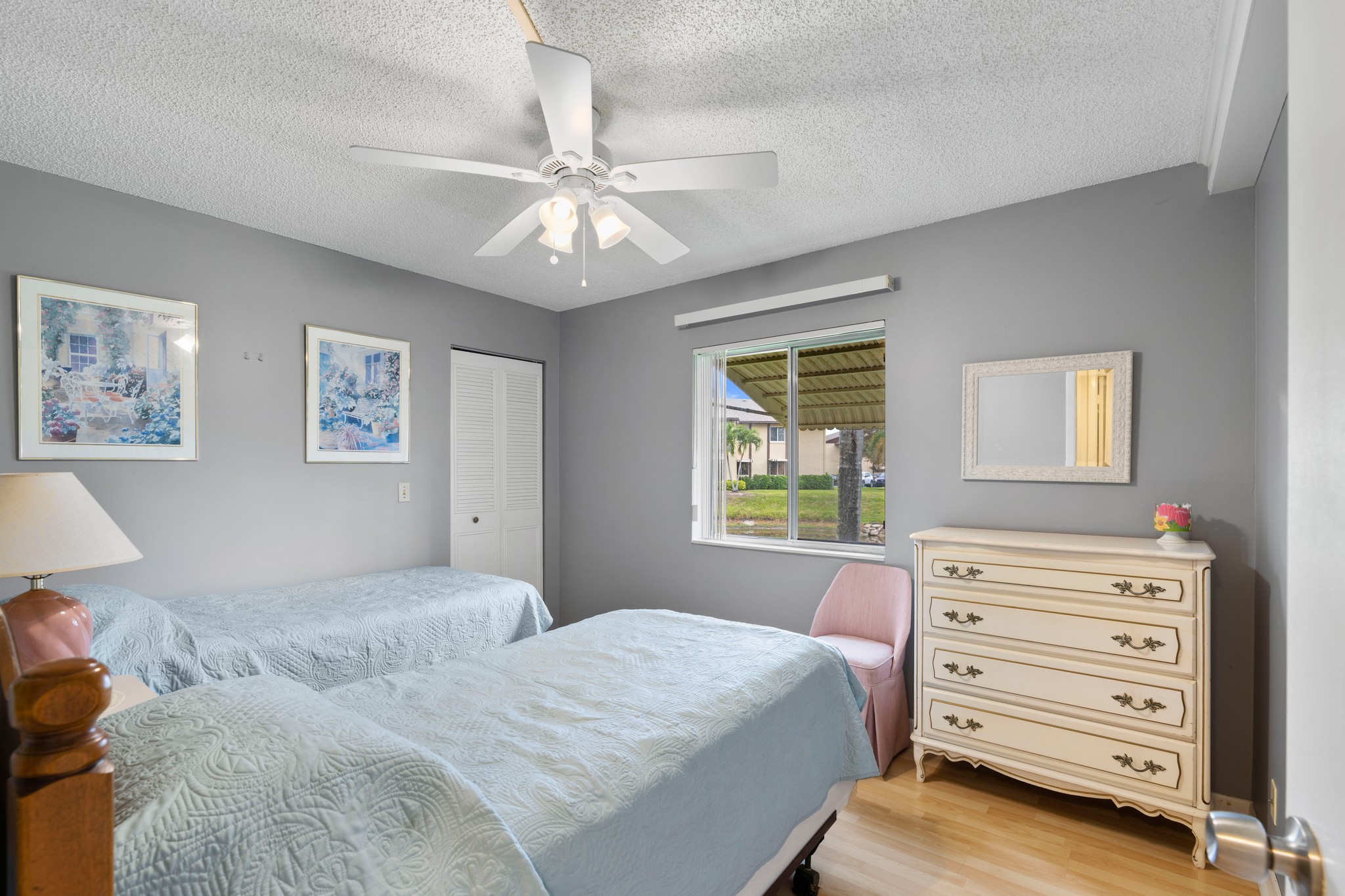 336 Pine Ridge Circle Green Acres FL 33463