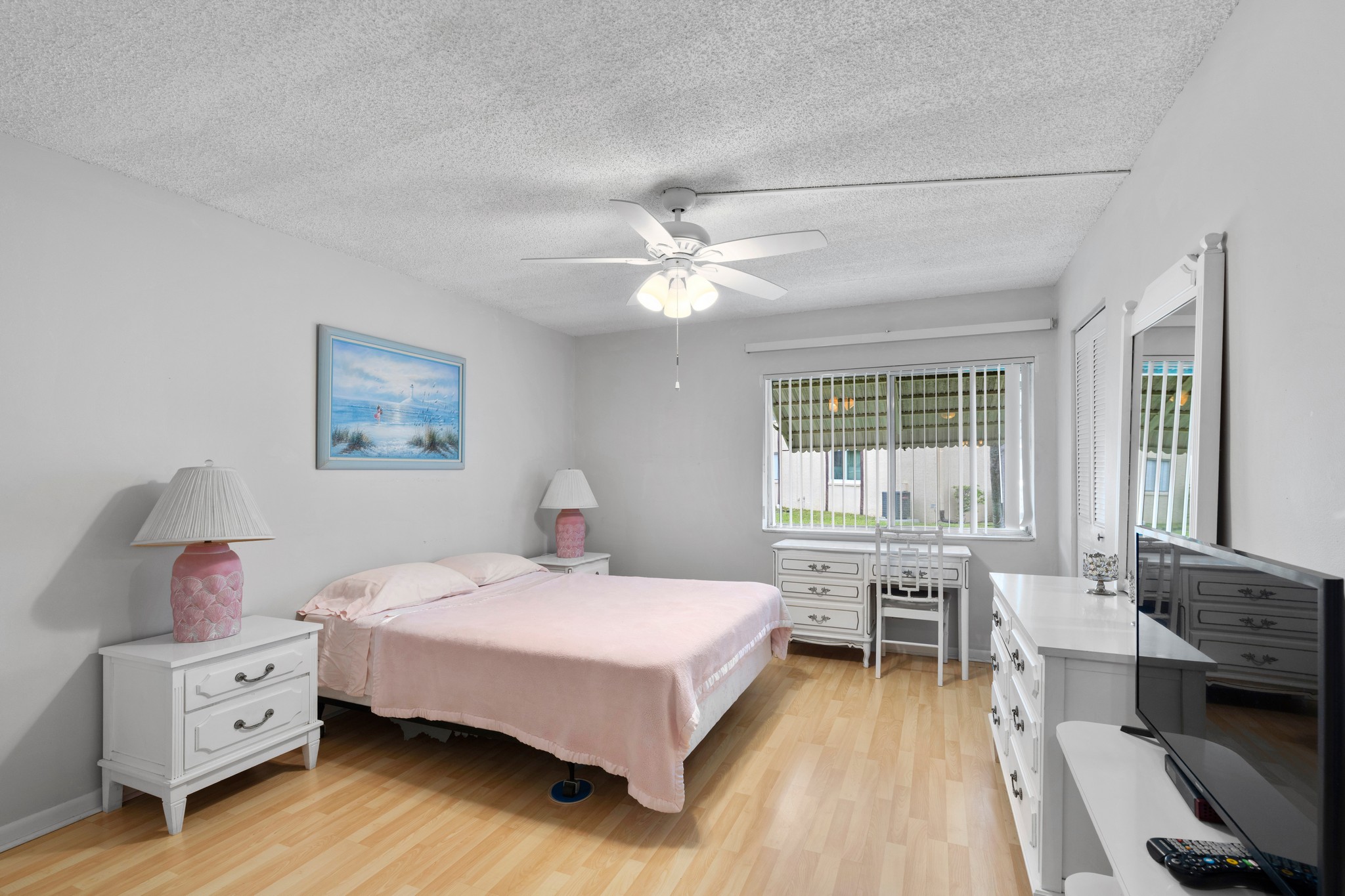 336 Pine Ridge Circle Green Acres FL 33463