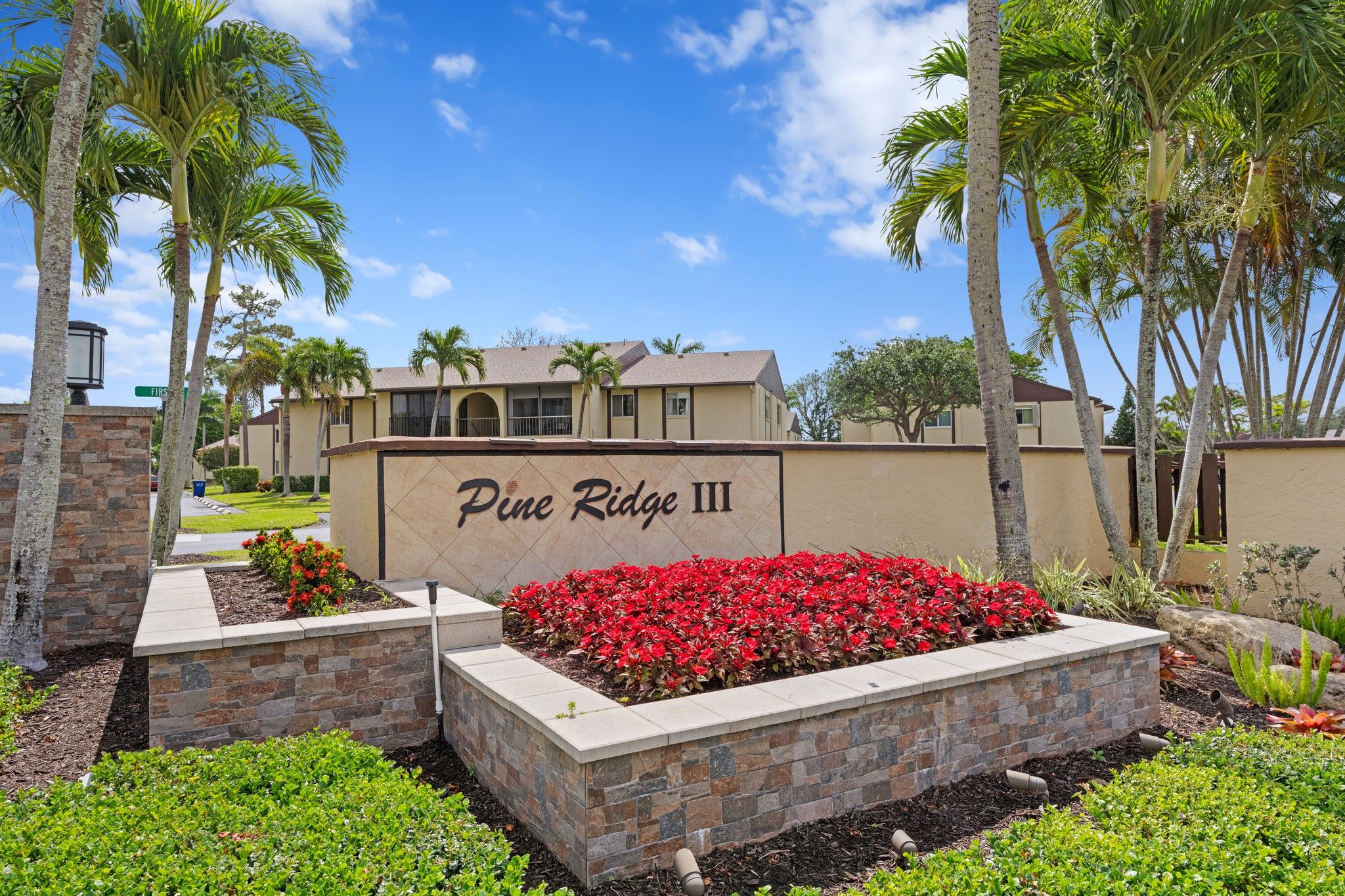 336 Pine Ridge Circle Green Acres FL 33463