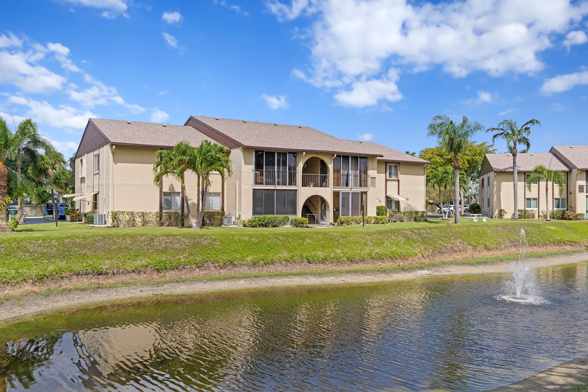 336 Pine Ridge Circle Green Acres FL 33463