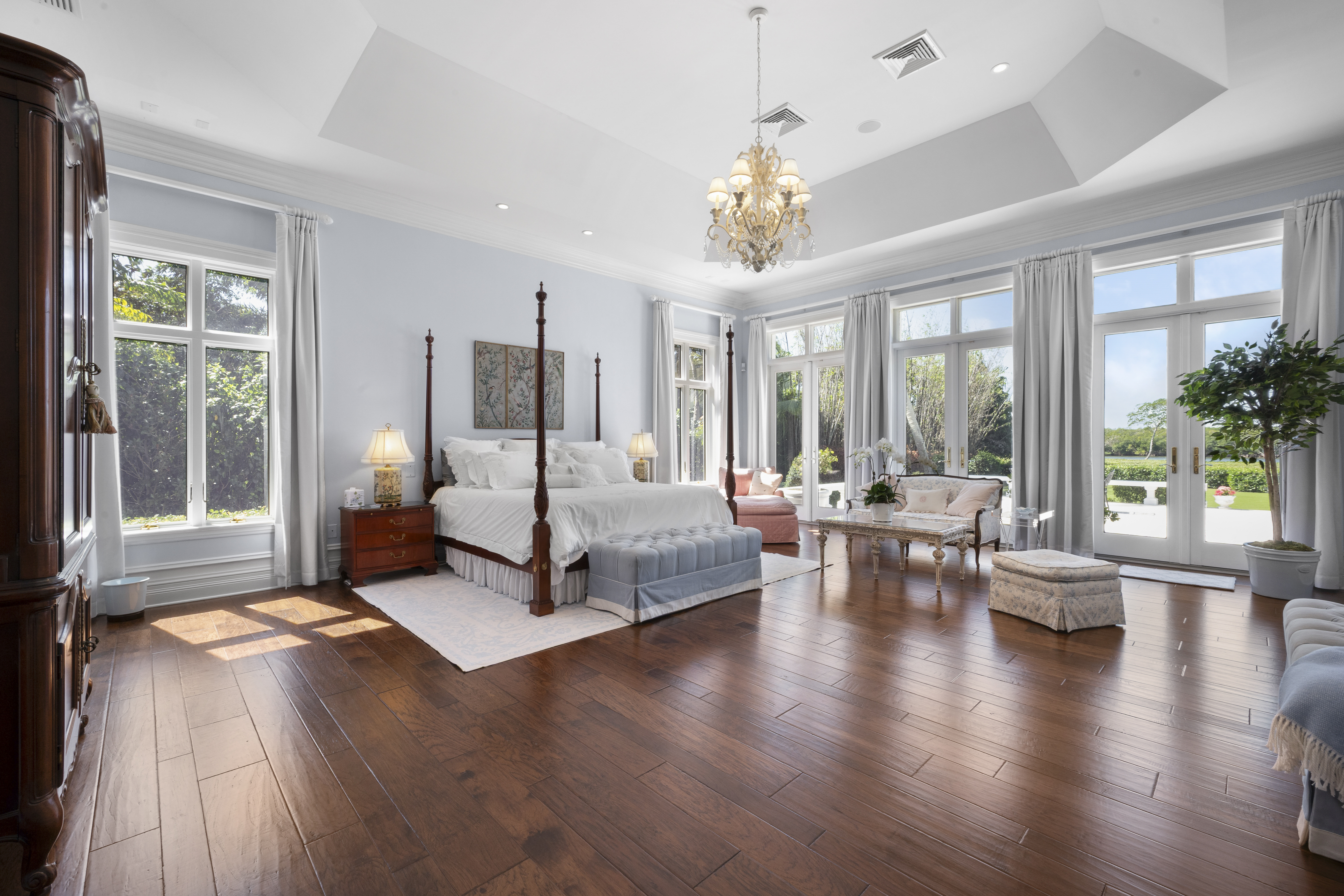 100 Harbor Way Jupiter Island FL 33455