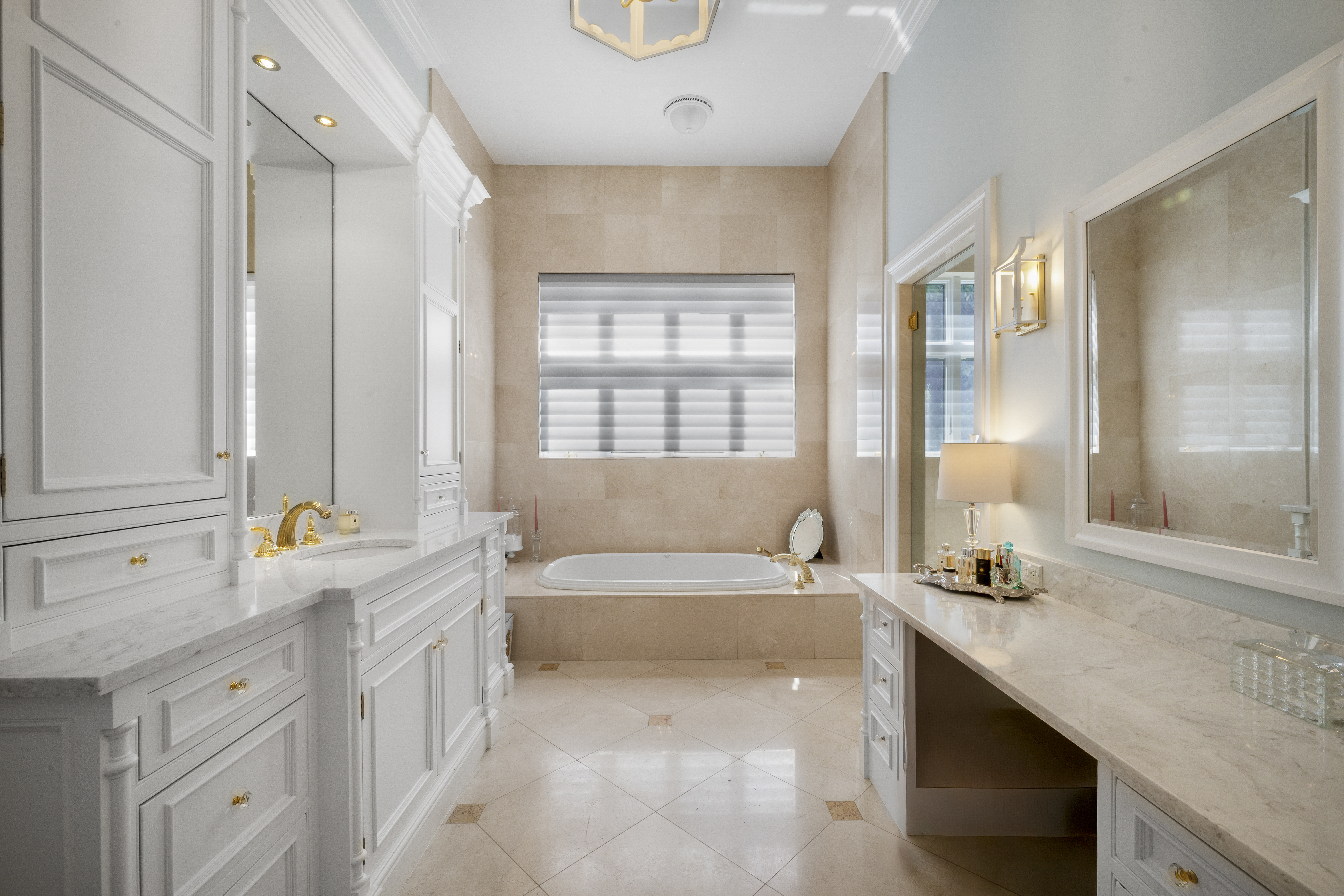 100 Harbor Way Jupiter Island FL 33455