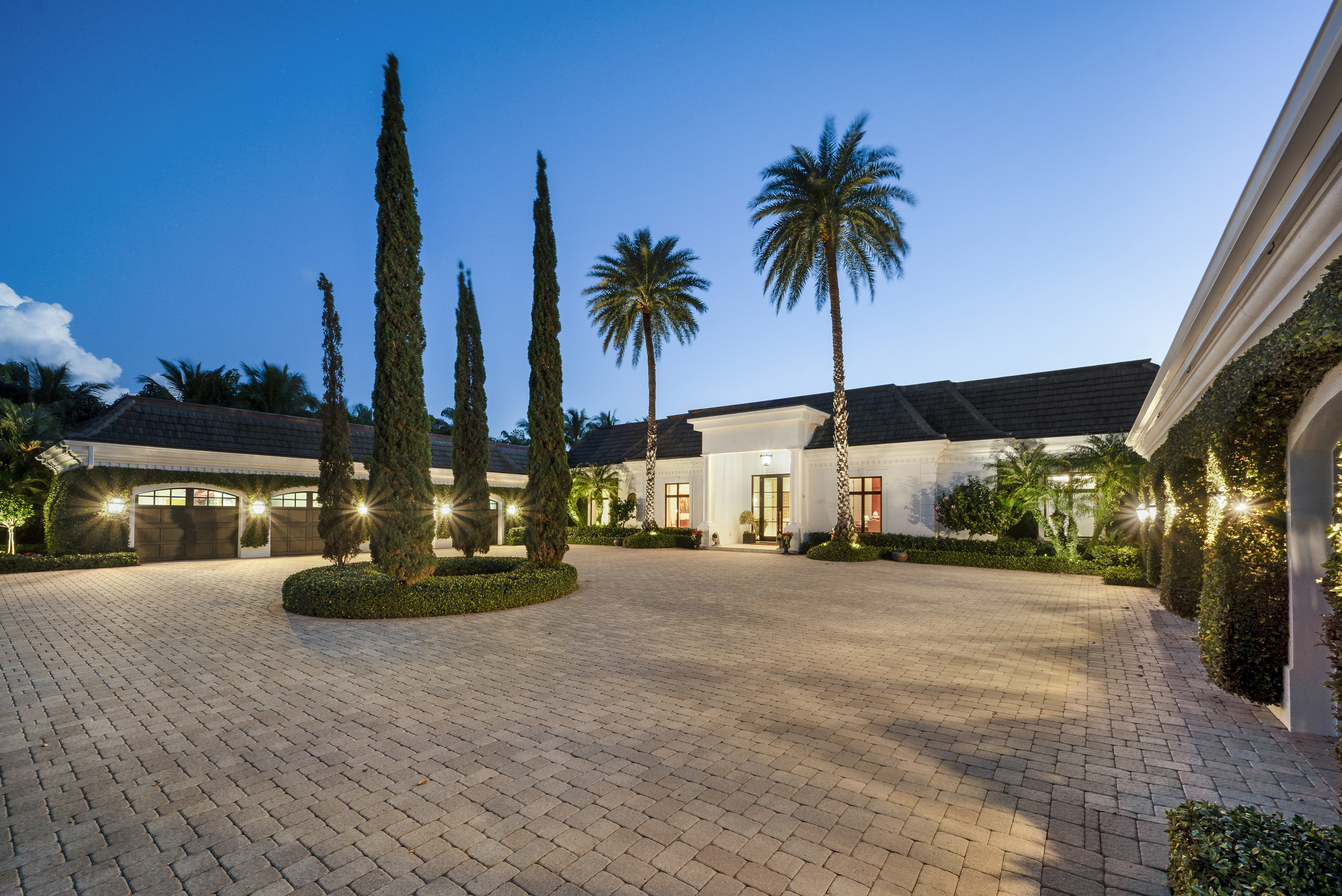 100 Harbor Way Jupiter Island FL 33455