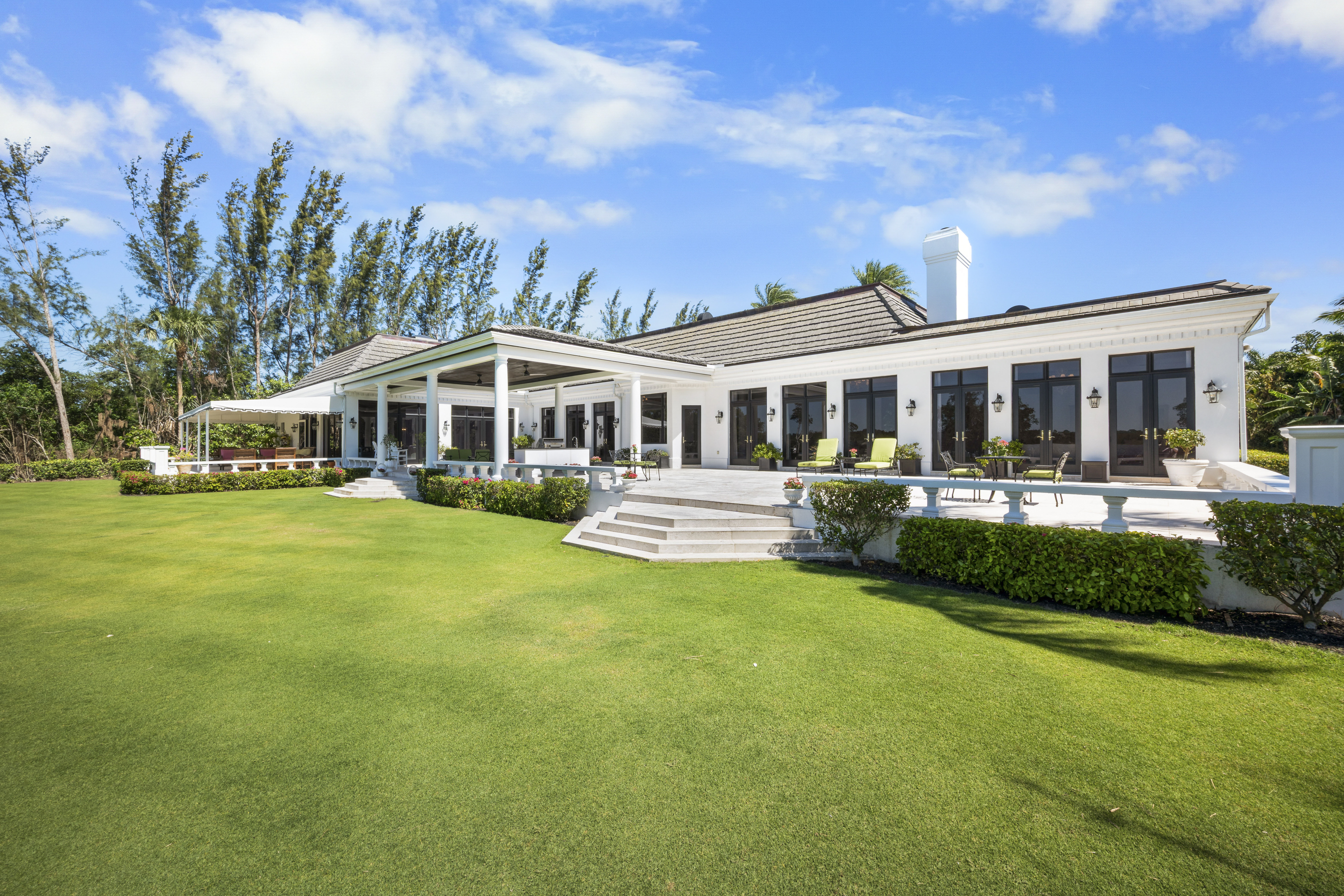 100 Harbor Way Jupiter Island FL 33455
